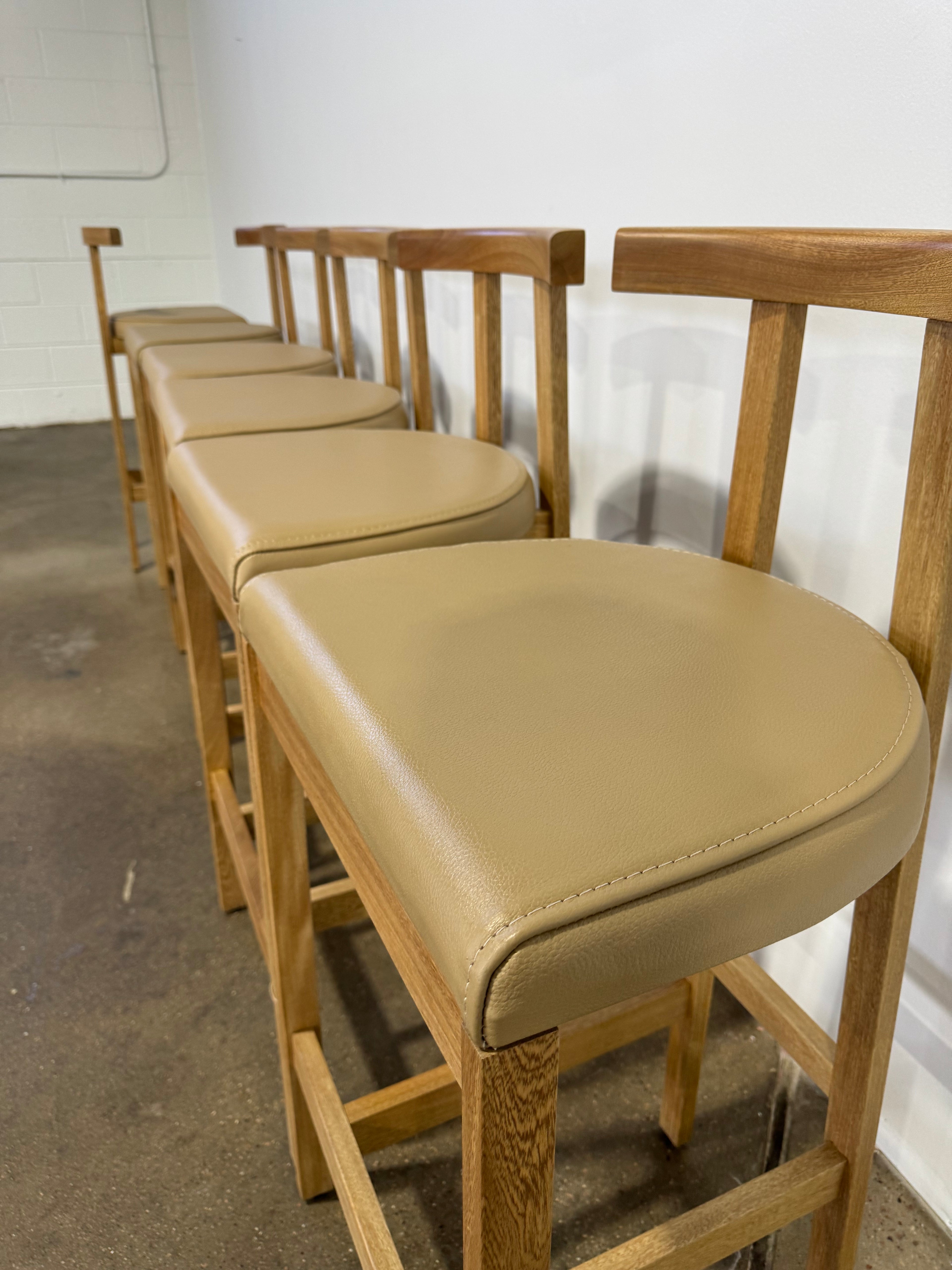 Lulu and Gerogia Ayvn Bar Stool