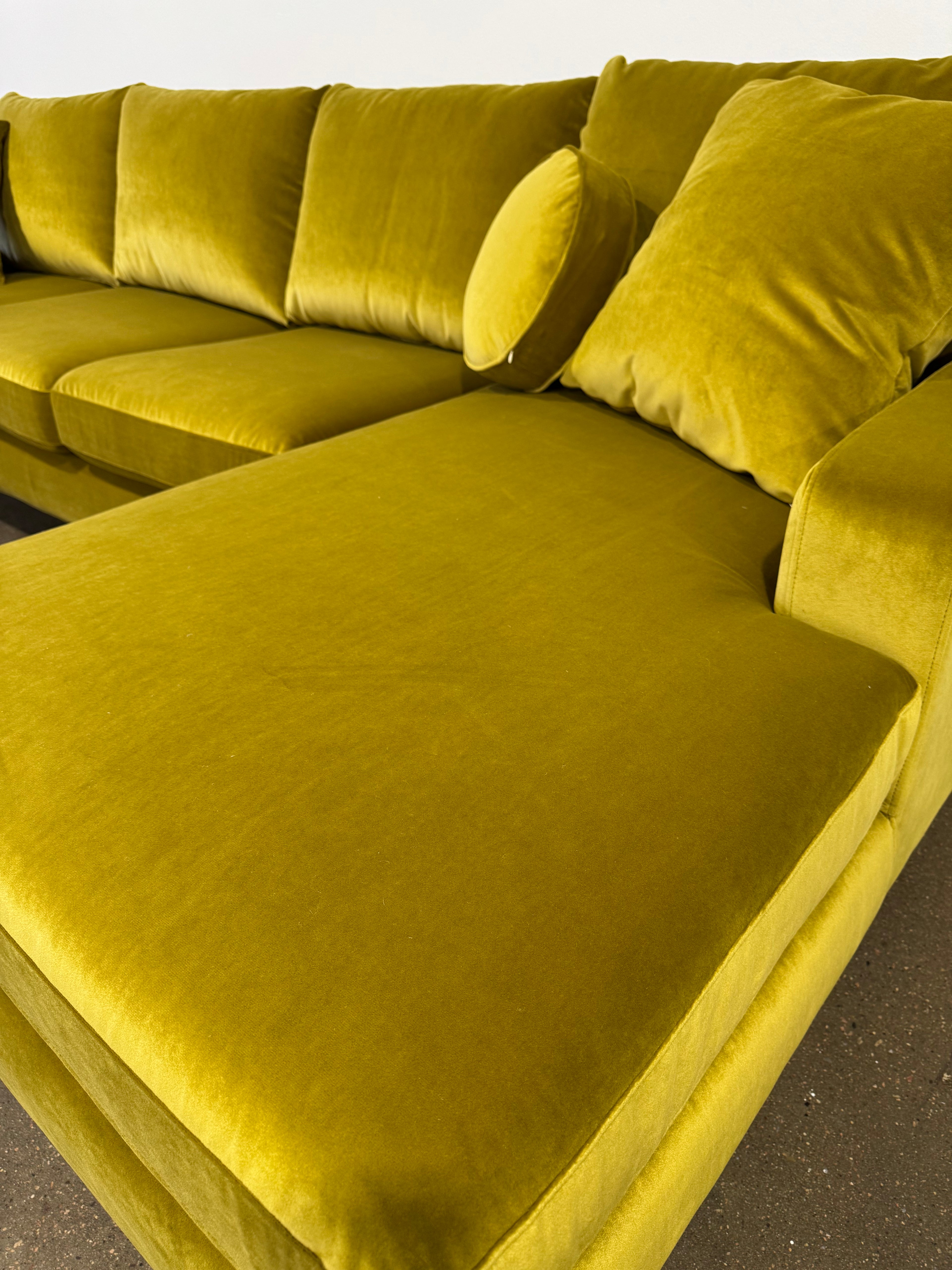 Interior Define Sloan 4-Seat Right Chaise Sectional - Yellow