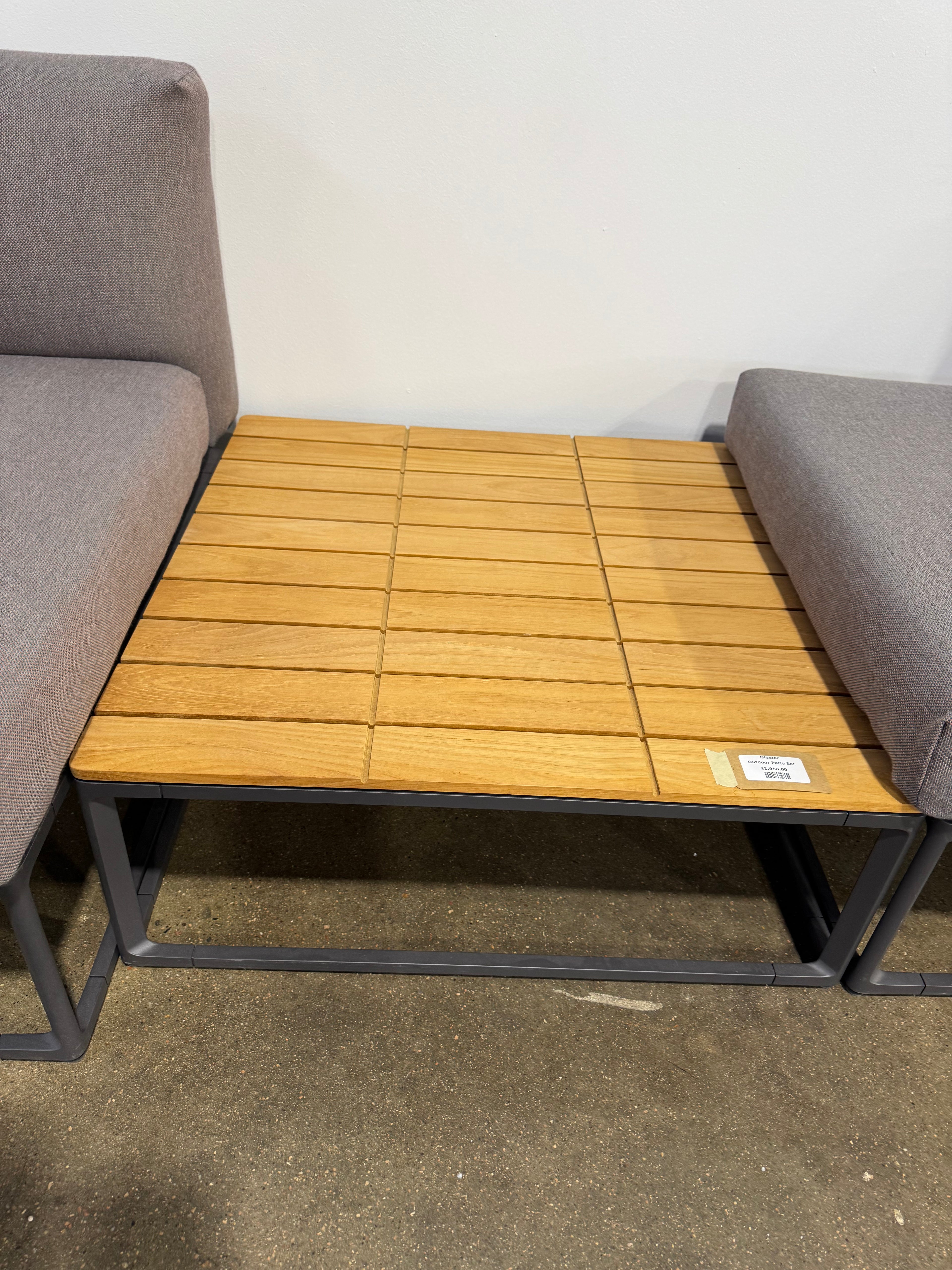 Gloster Outdoor Patio Set