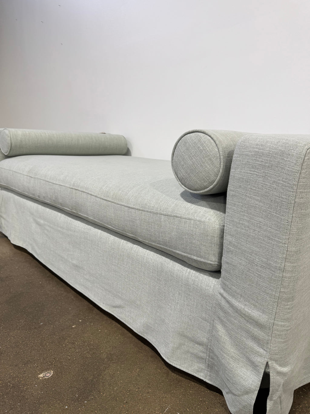 Interior Define Sloan Slipcovered Daybed - Blue