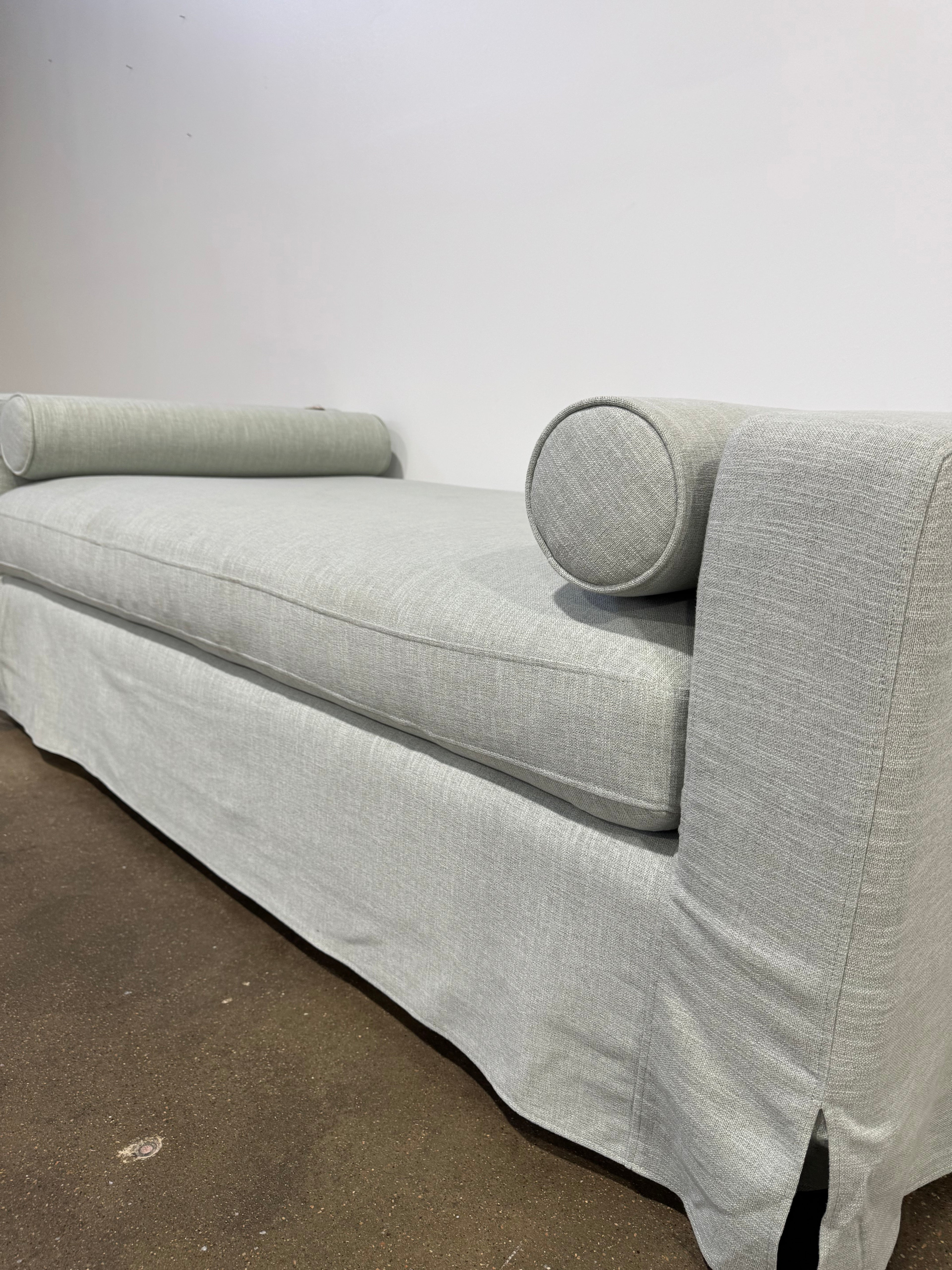 Interior Define Sloan Slipcovered Daybed - Blue