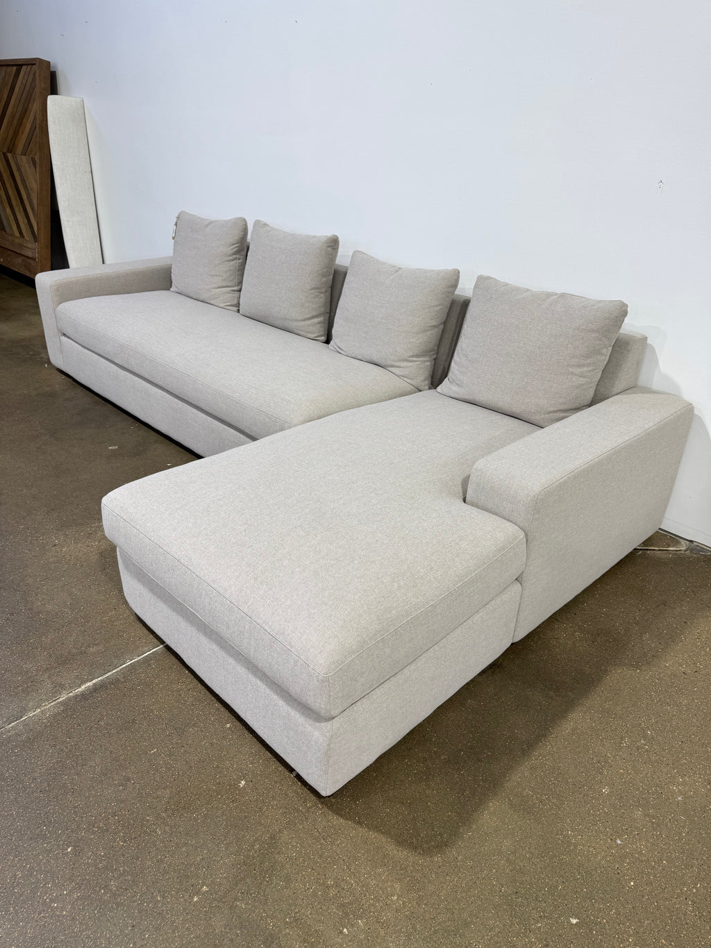 Moe's Thomas Sectional Performance Fabric Grey Right