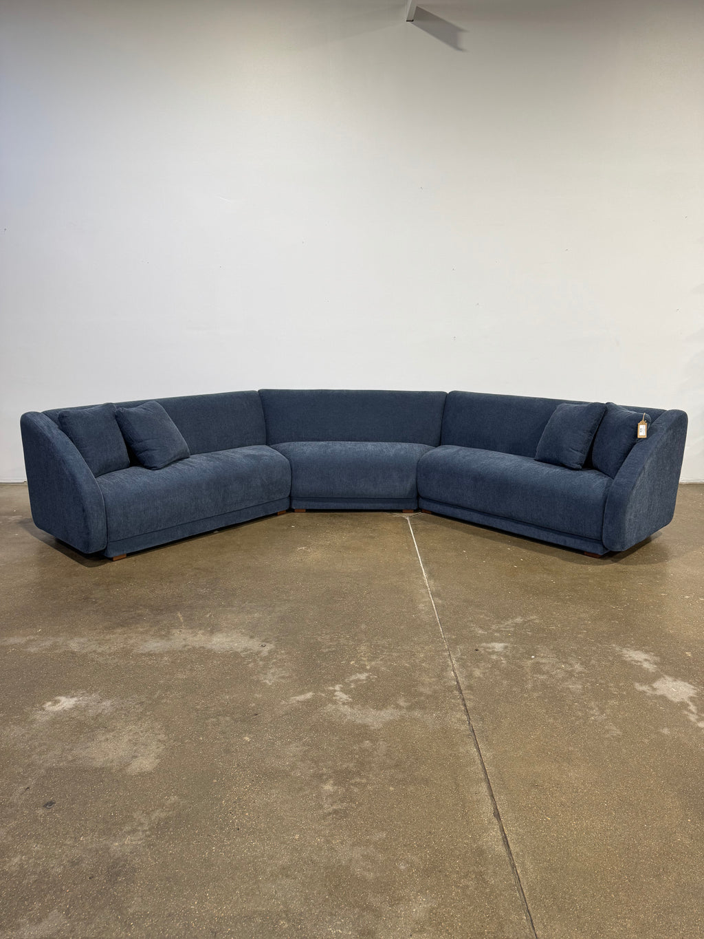 Moe's Fraser Sectional Deep Blue