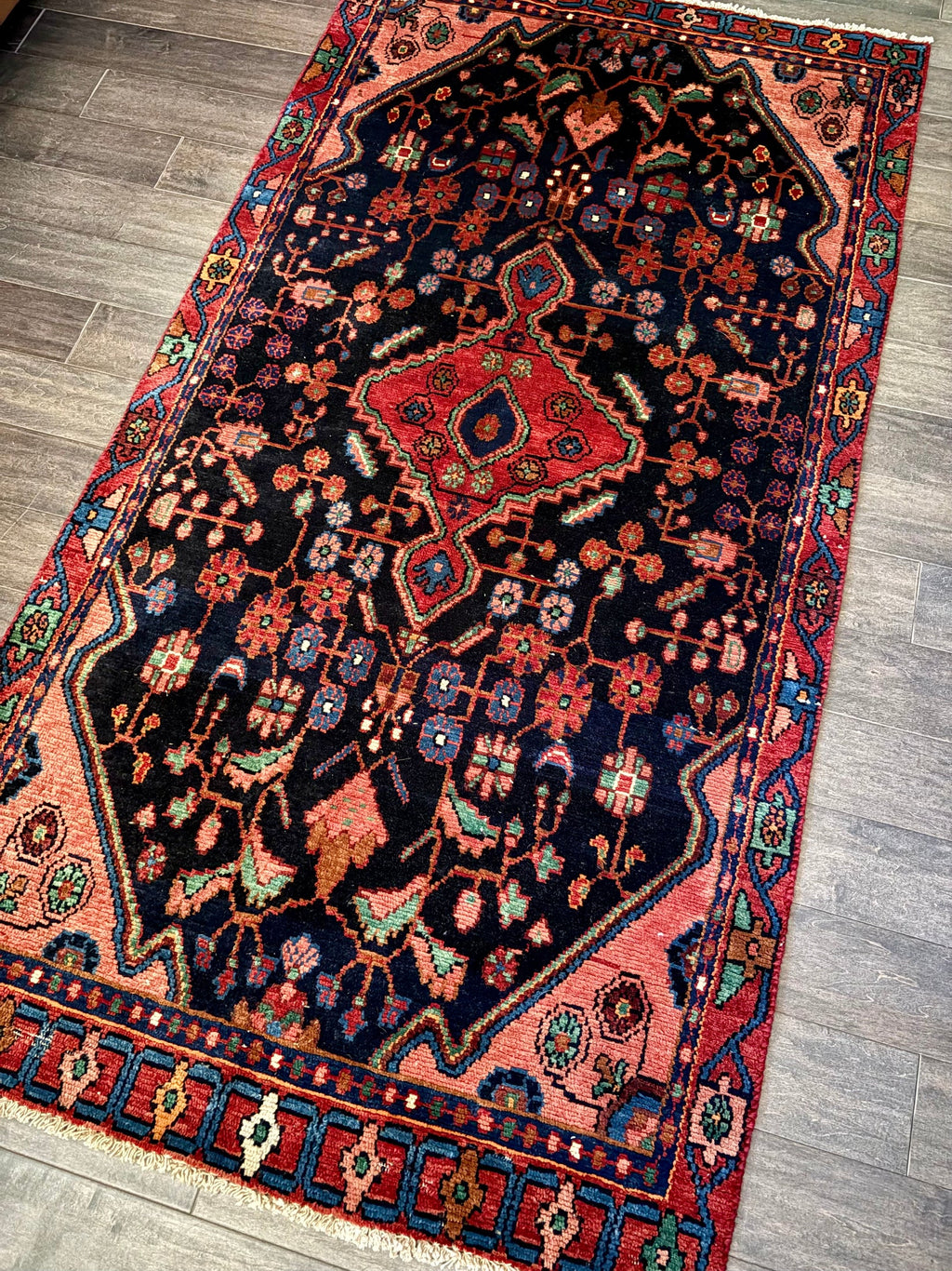 Golden Gal Rugs Vintage Rug #207