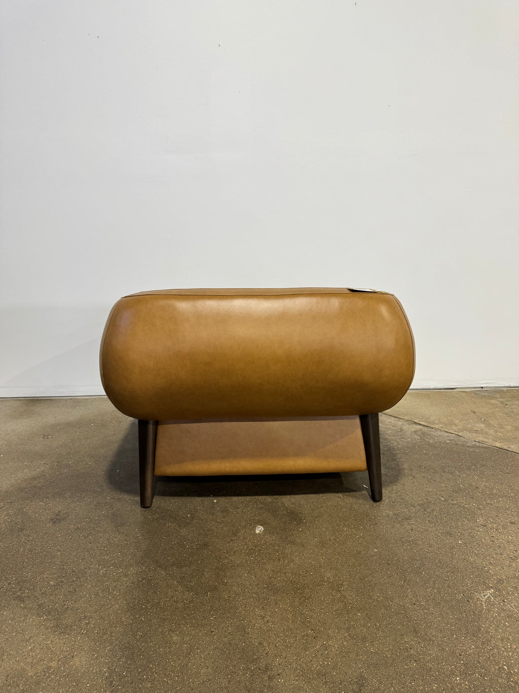 Moe's Devlin Lounge Chair Tan Leather