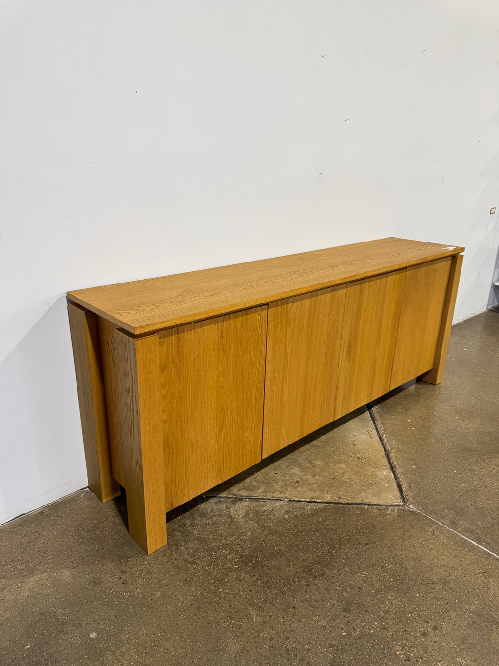 Moe's Brook Sideboard Country Oak