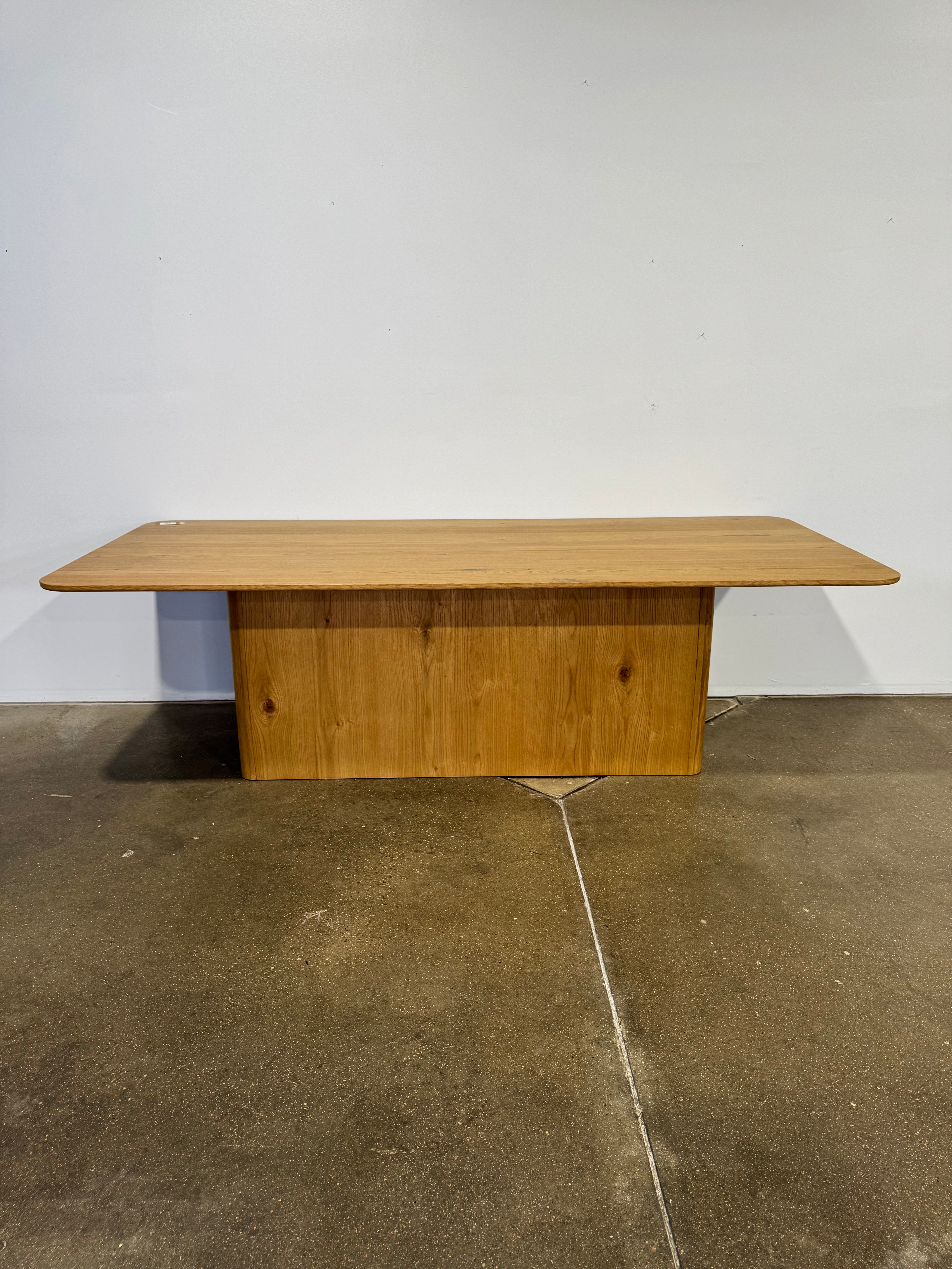 Moe's Winston Dining Table Rustic Oak