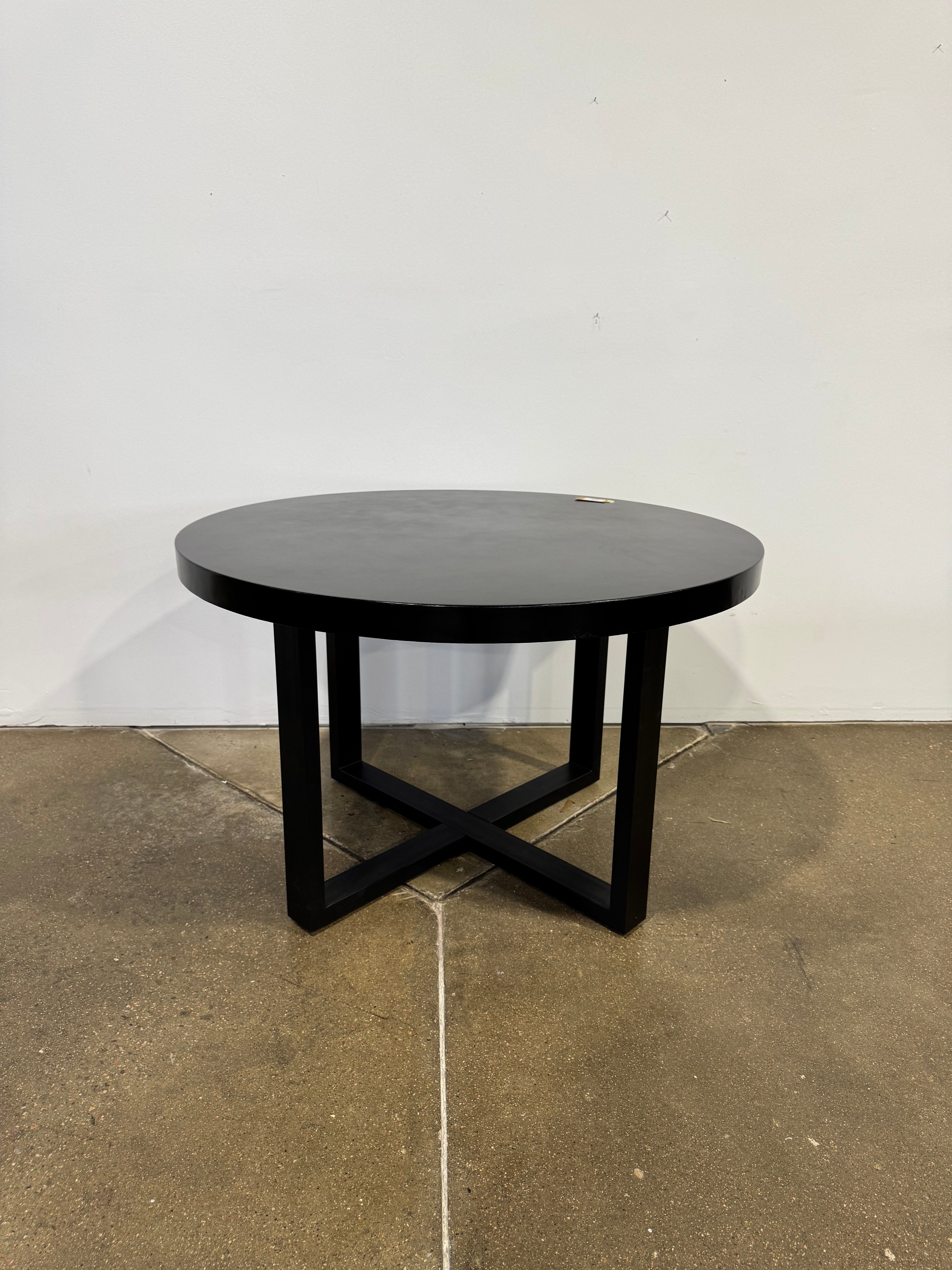 Moe's Jedrik Round Outdoor Dining Table Black