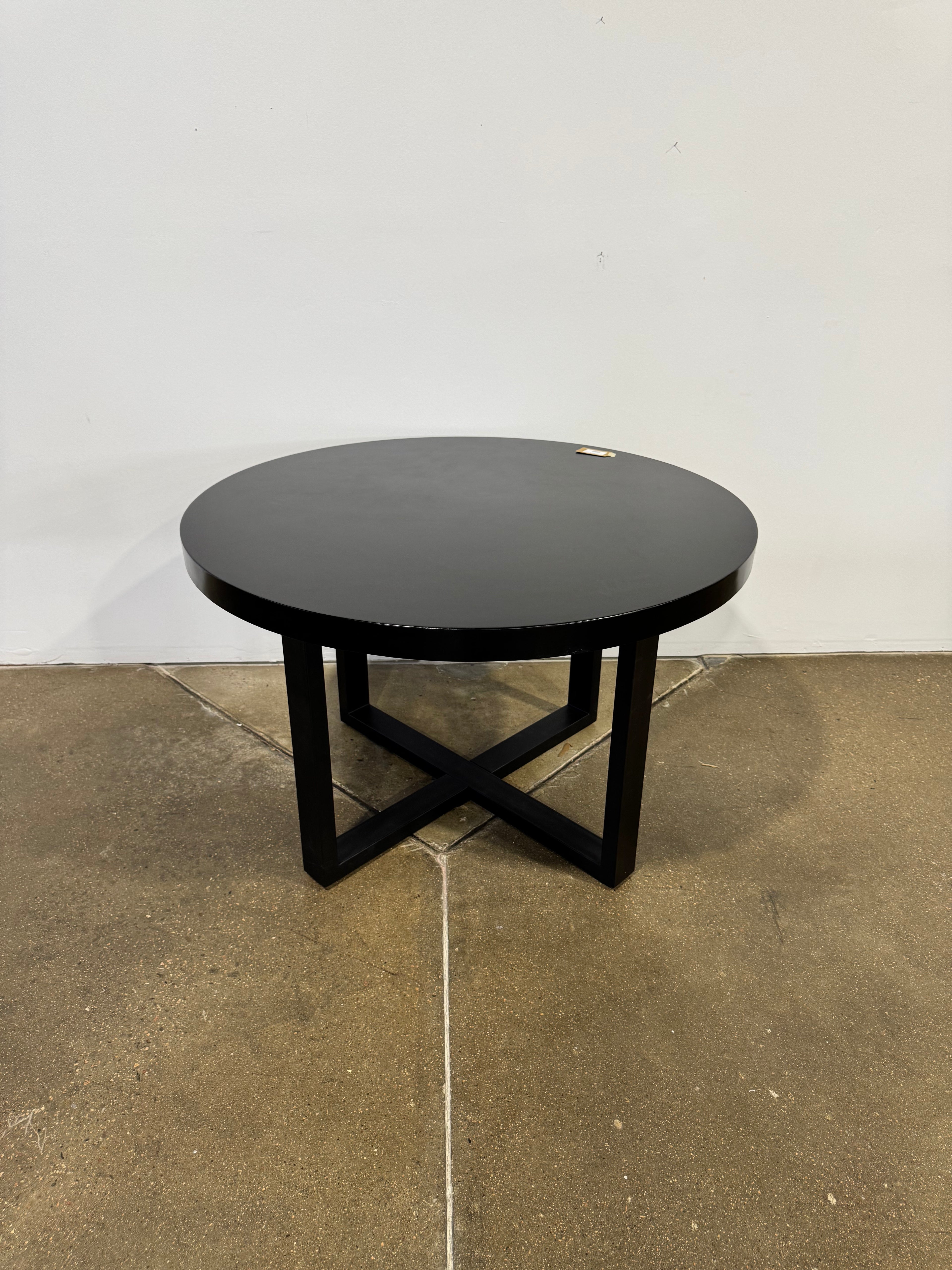 Moe's Jedrik Round Outdoor Dining Table Black