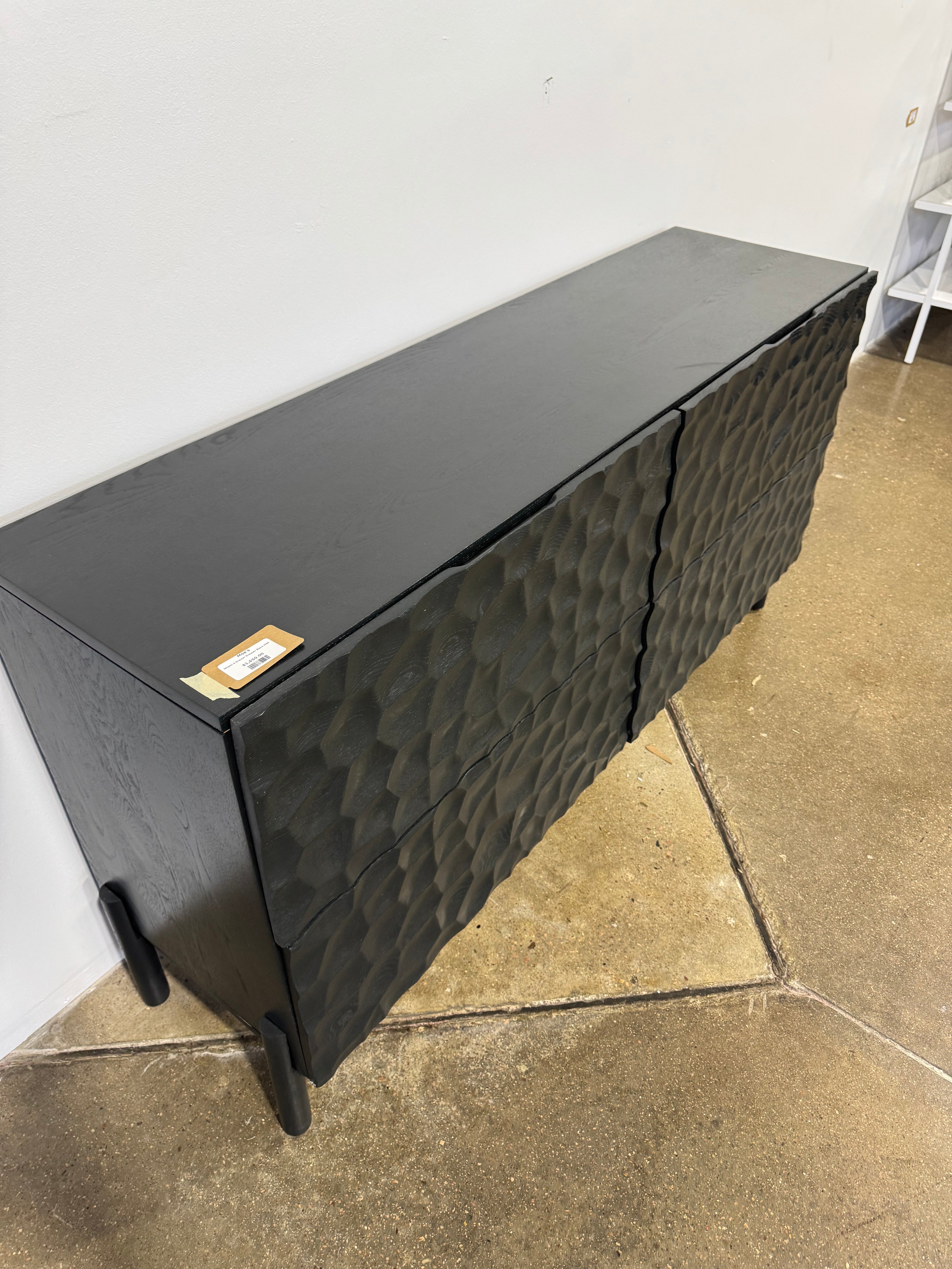 Moe's Misaki 4 Drawer Dresser Black