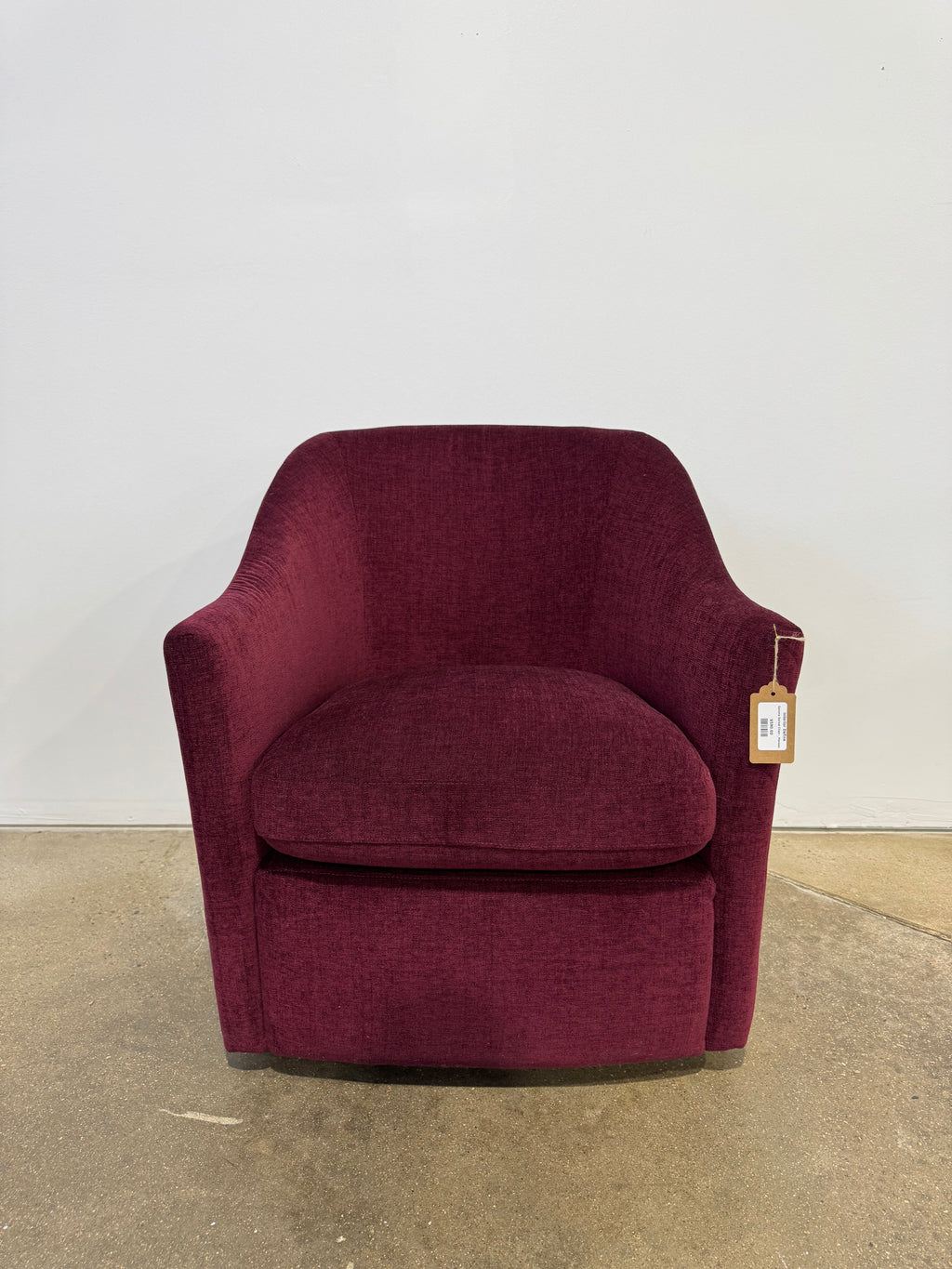 Interior Define Savona Swivel Chair - Maroon