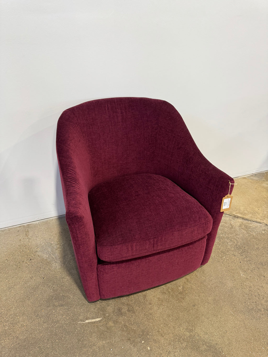 Interior Define Savona Swivel Chair - Maroon