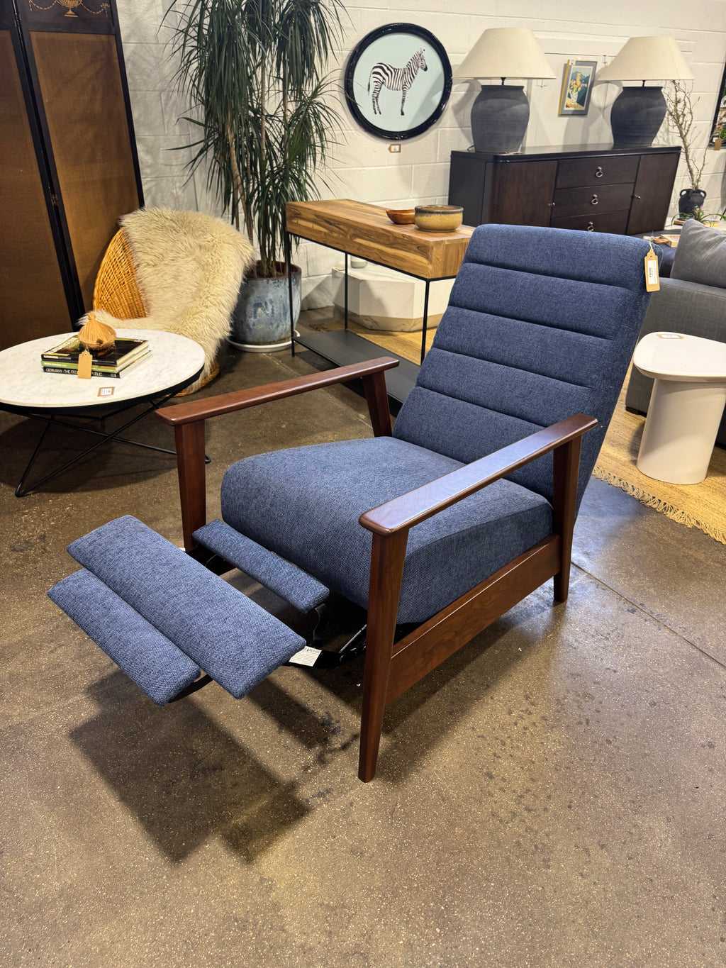 Article Ellow 28.5" Reclining Lounge Chair