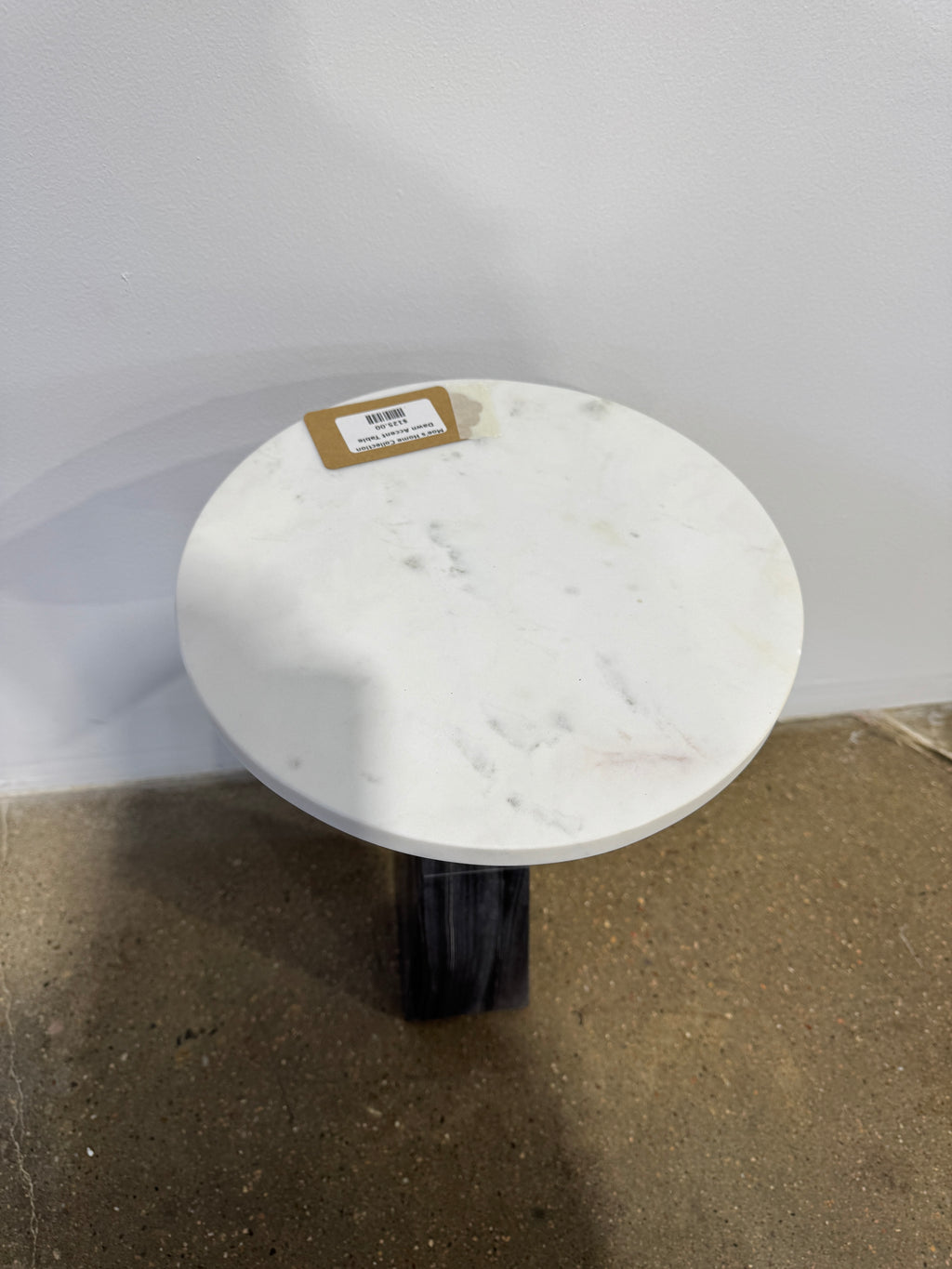 Moe's Home Collection Dawn Accent Table