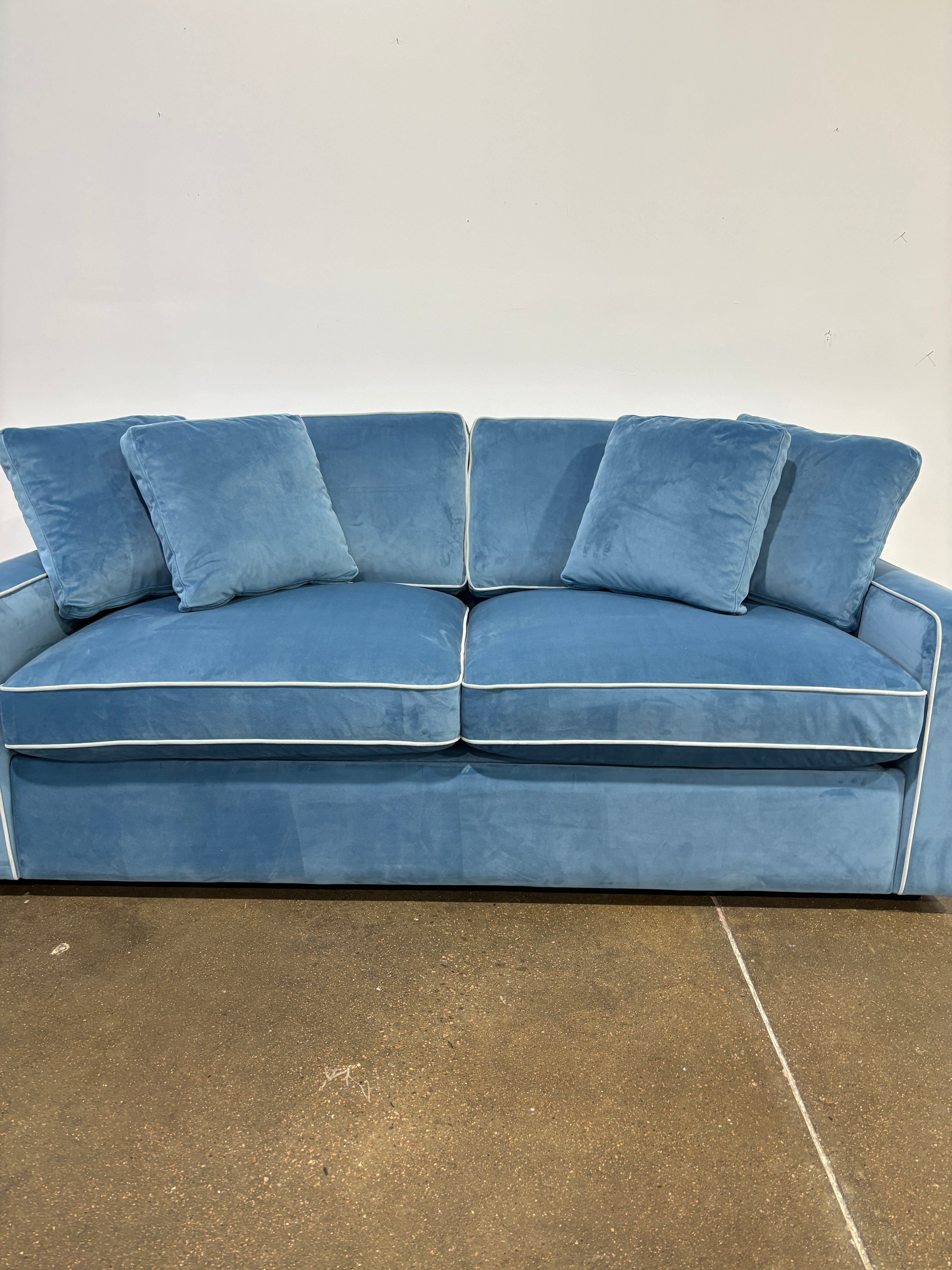 Interior Define James Sleeper with Contrast Piping - Sleeper