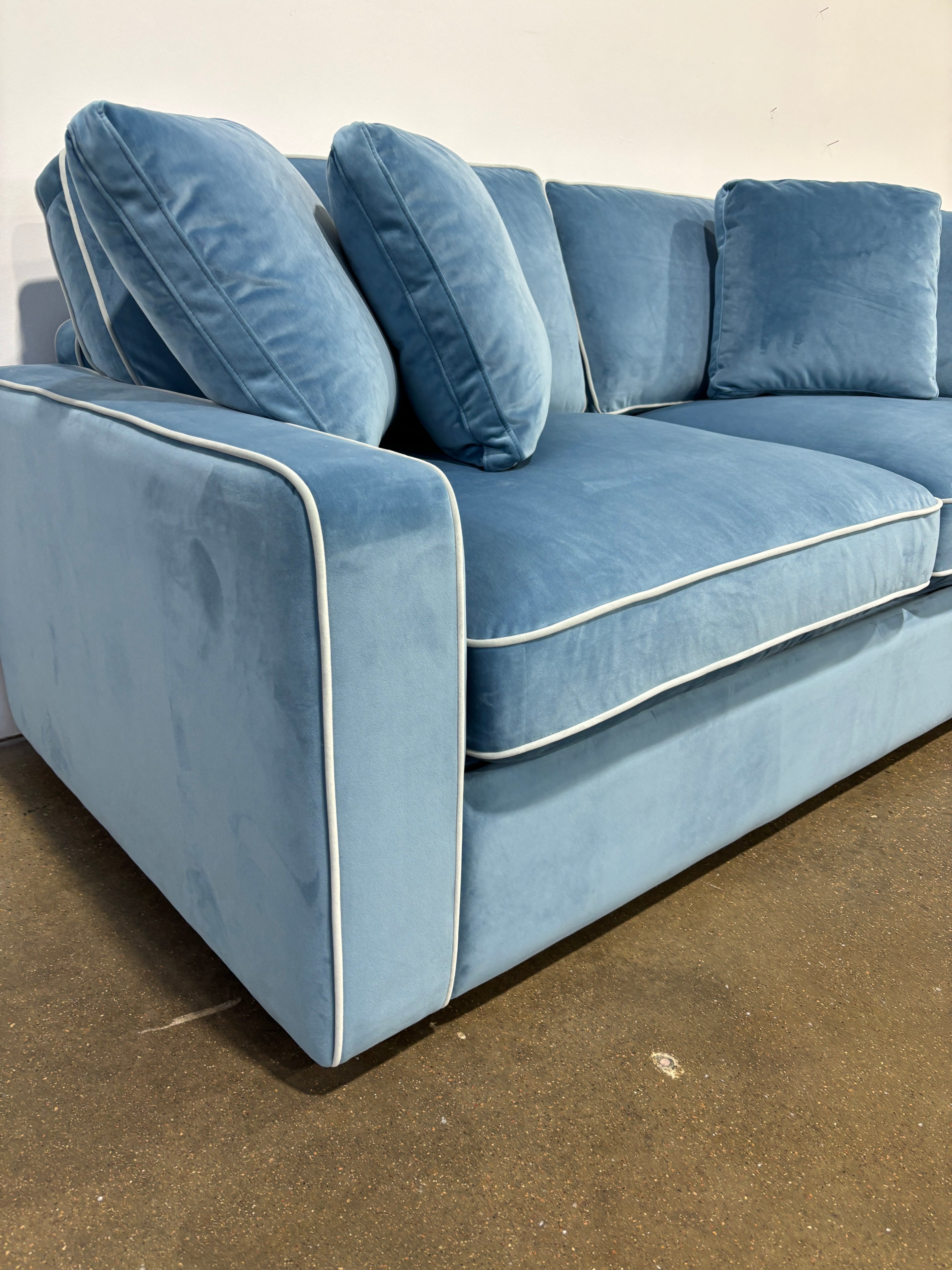 Interior Define James Sleeper with Contrast Piping - Sleeper