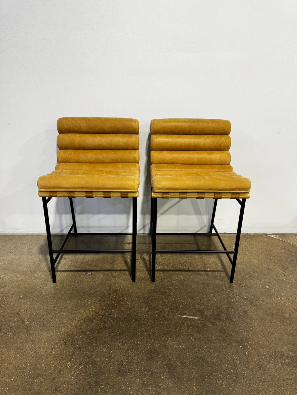 Denver Modern Vail Bar Stool-Maple Leather