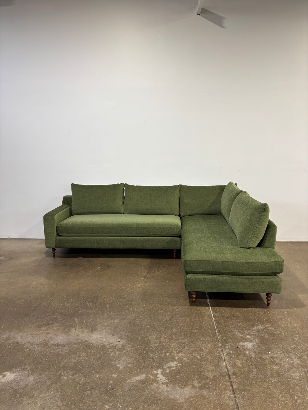 Interior Define Sloan 3-Seat Bumper Sectional - Green