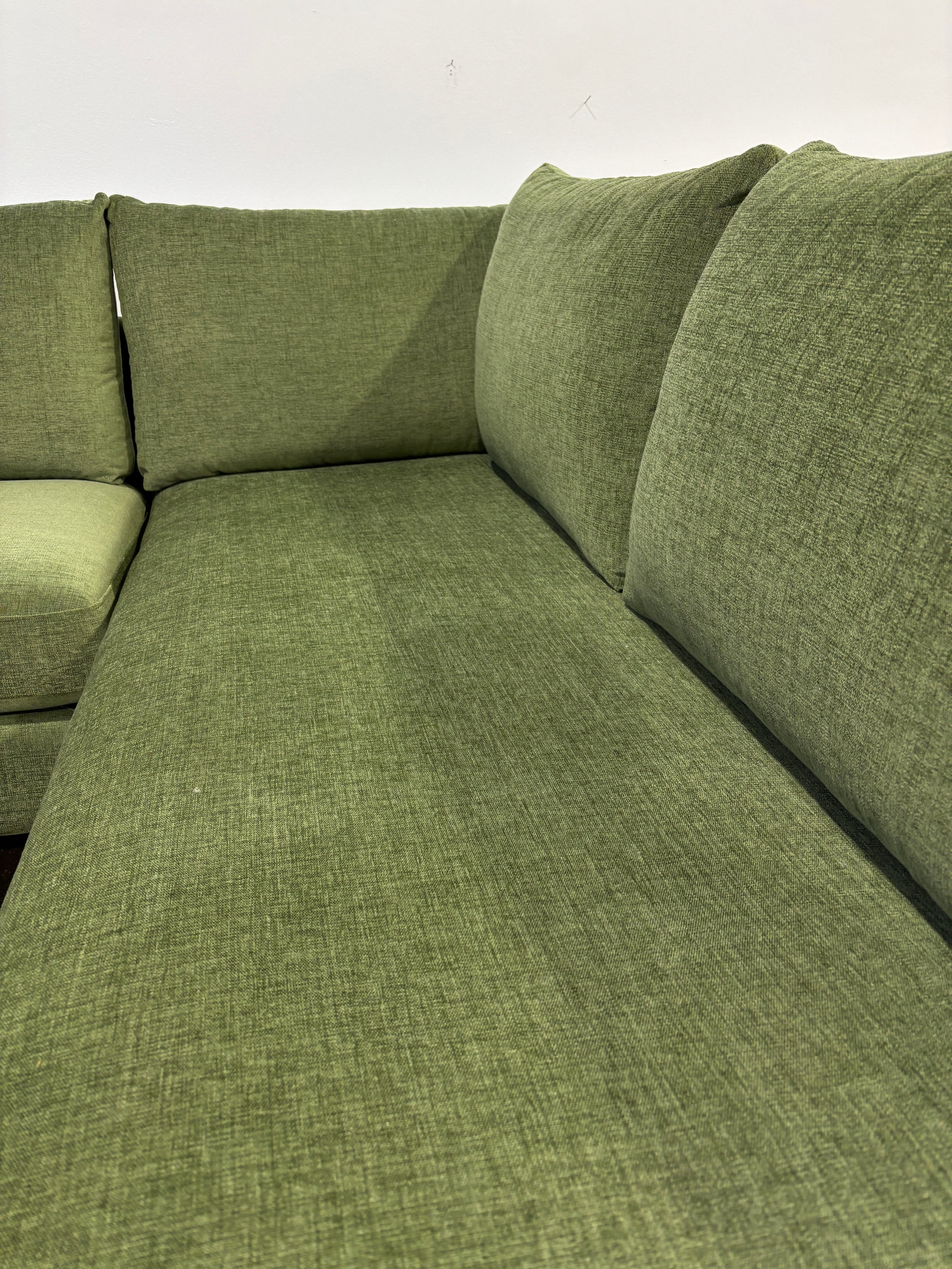 Interior Define Sloan 3-Seat Bumper Sectional - Green