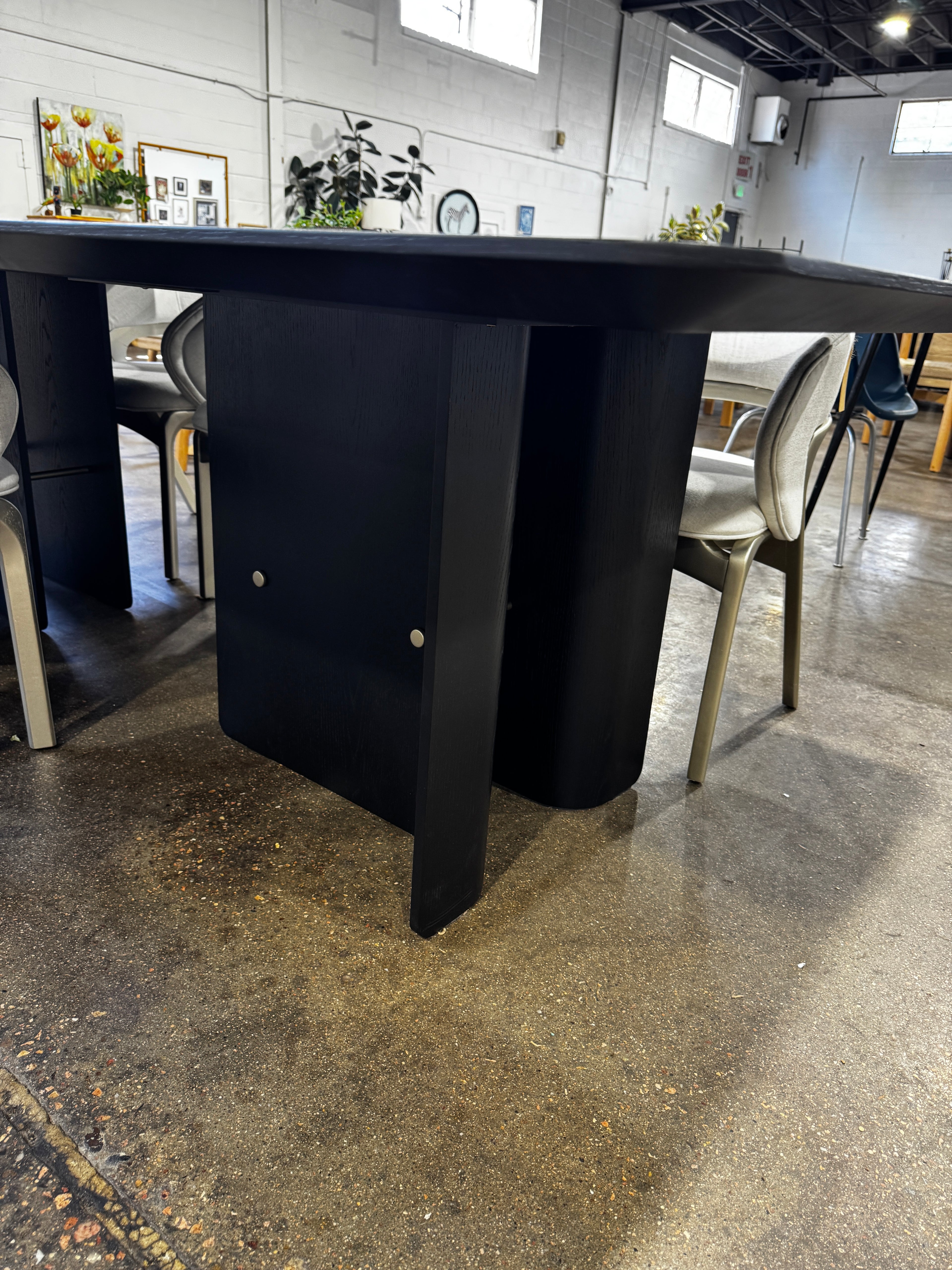 Hews Home Livorno 102.5" Table