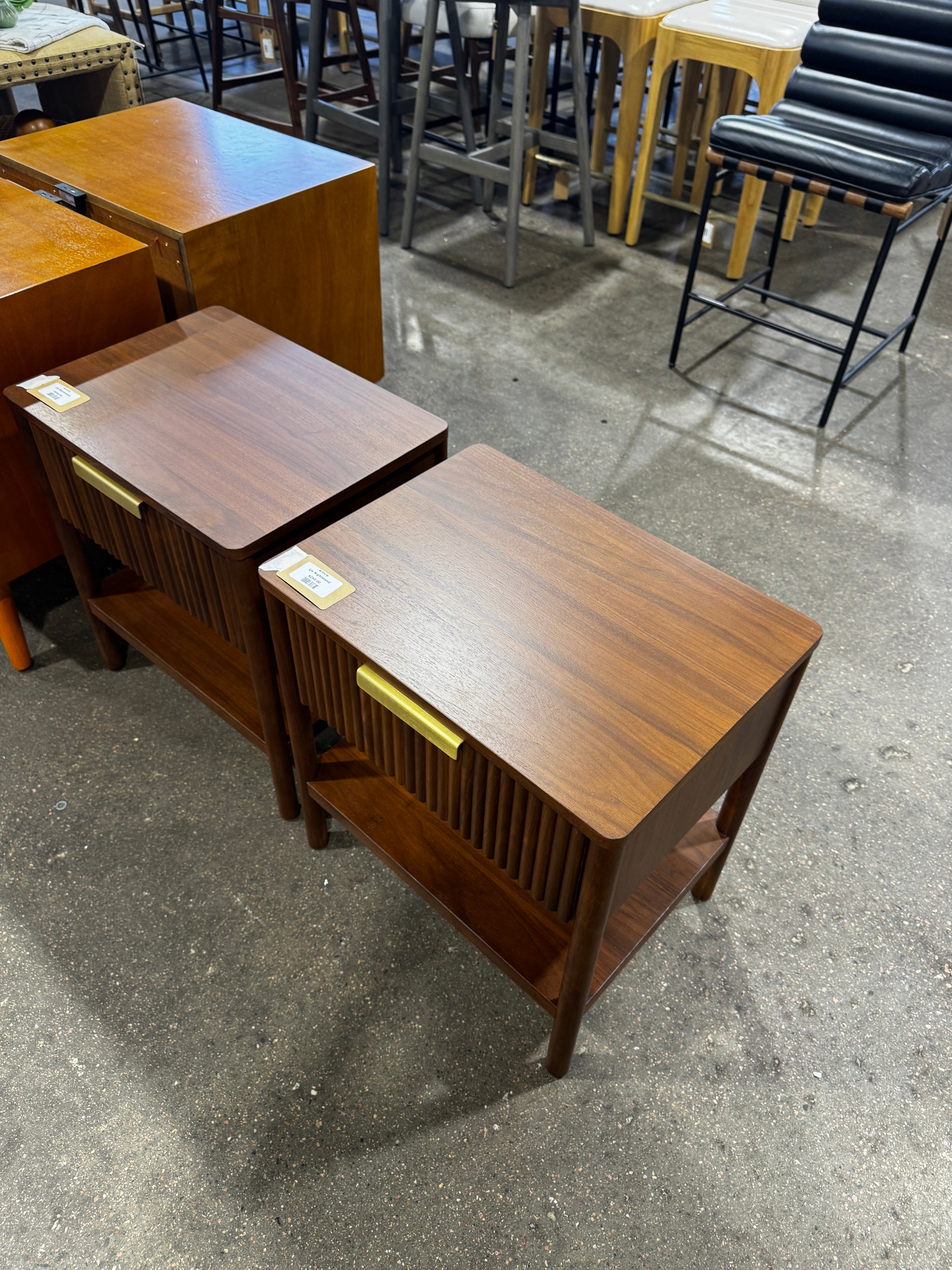 Article Liv Nightstand