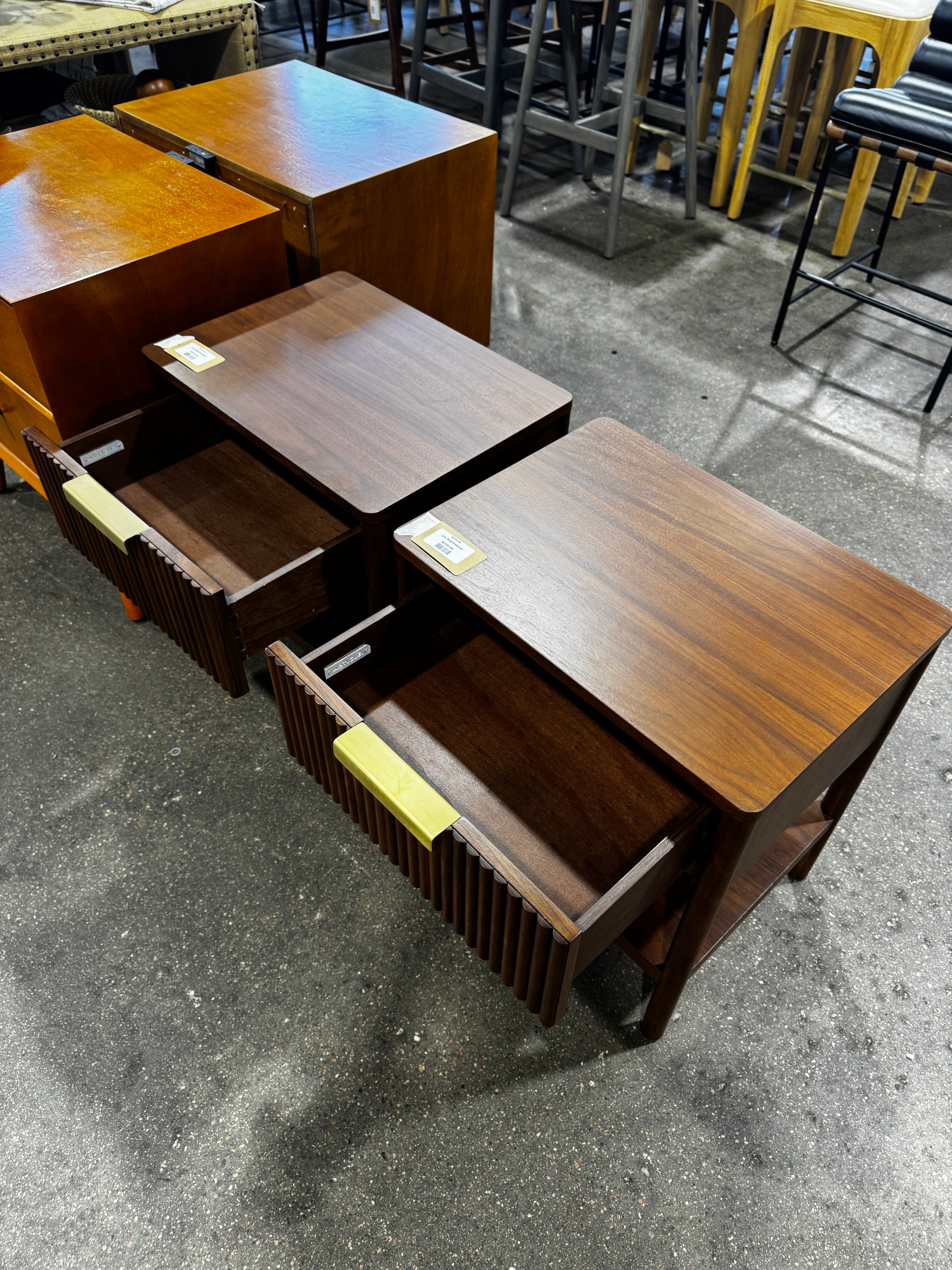 Article Liv Nightstand