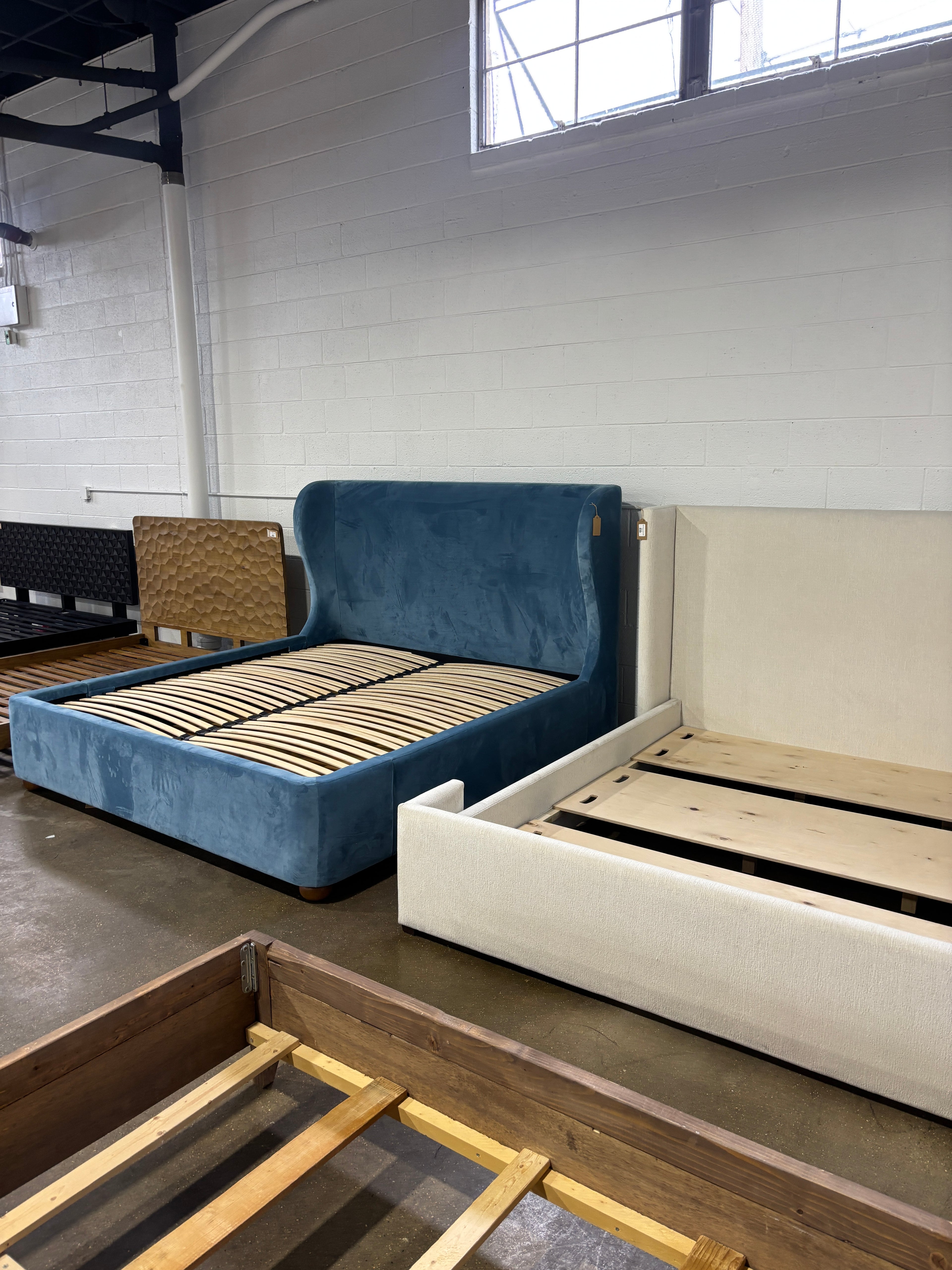 Interior Define Maxwell Upholstered Bed with Storage - king