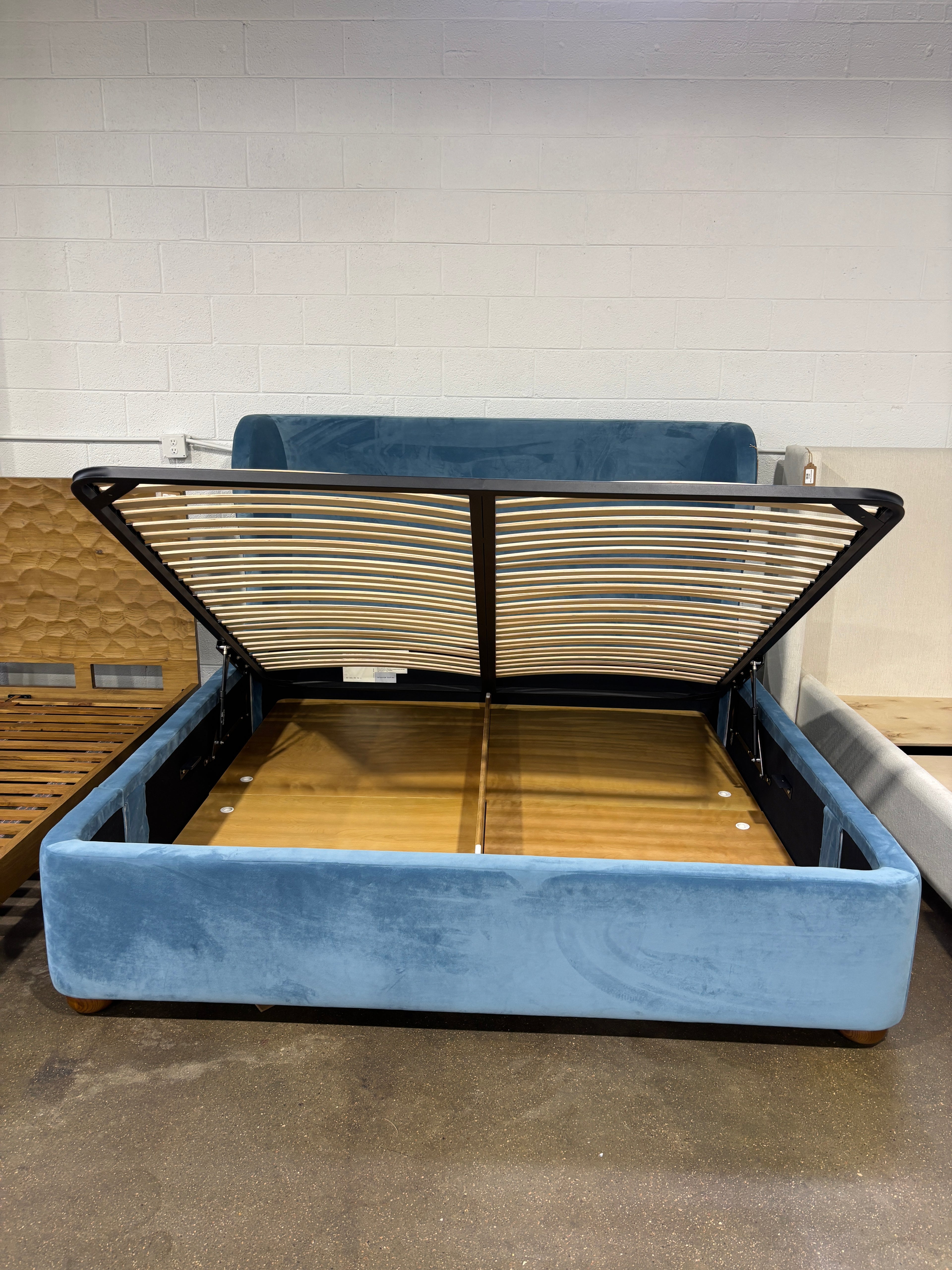 Interior Define Maxwell Upholstered Bed with Storage - king