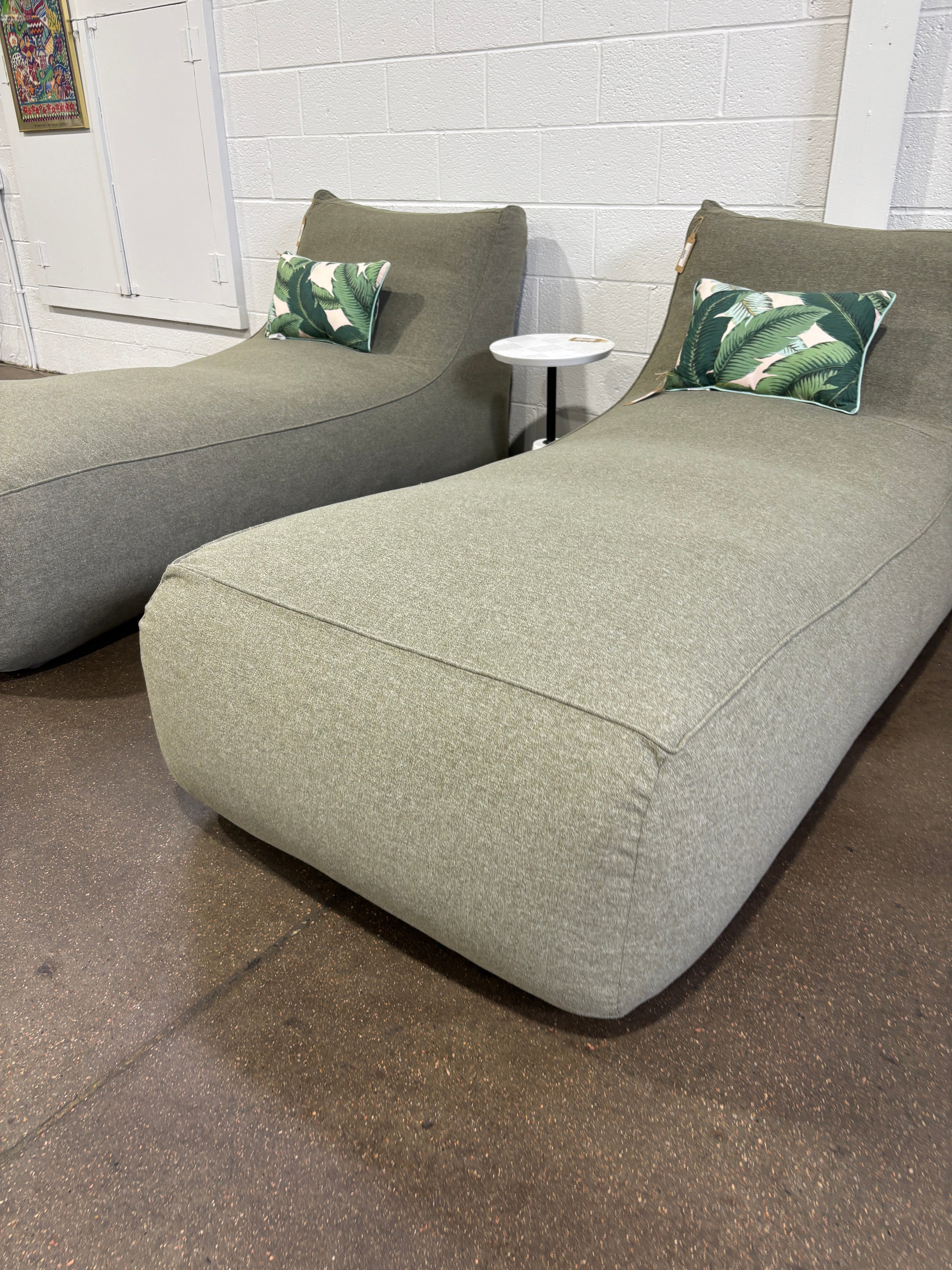 Moe's Home Collection Lirio Outdoor Chaise
