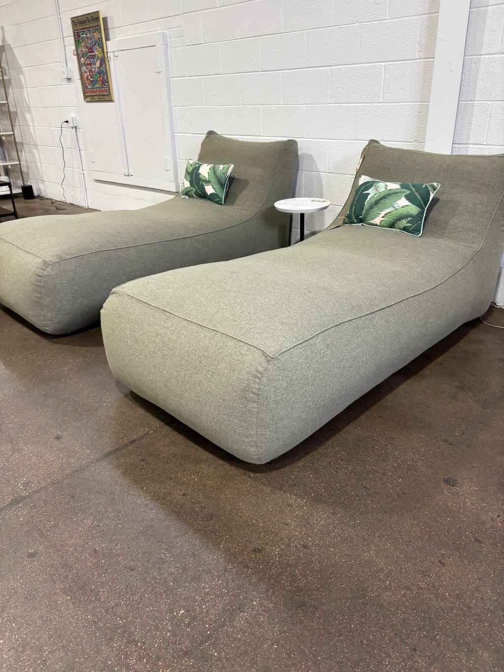 Moe's Home Collection Lirio Outdoor Chaise