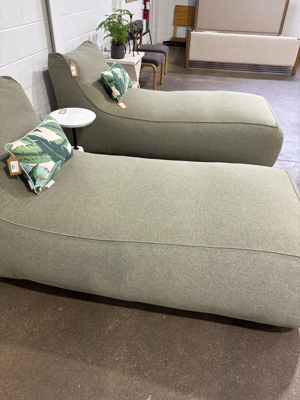 Moe's Home Collection Lirio Outdoor Chaise