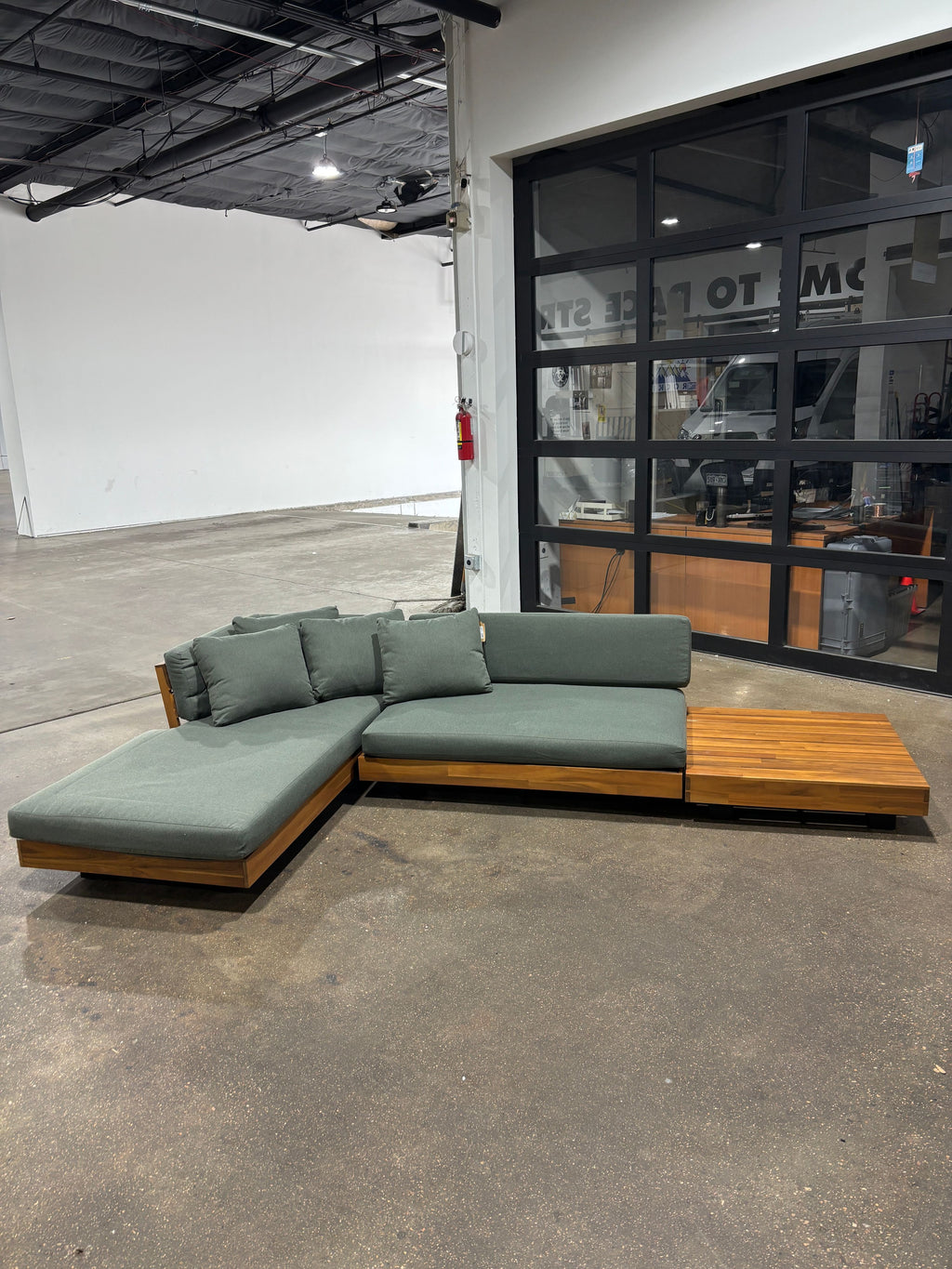 Article Lubek 82.5" Outdoor Sectional Set - new with Cover - Image 4