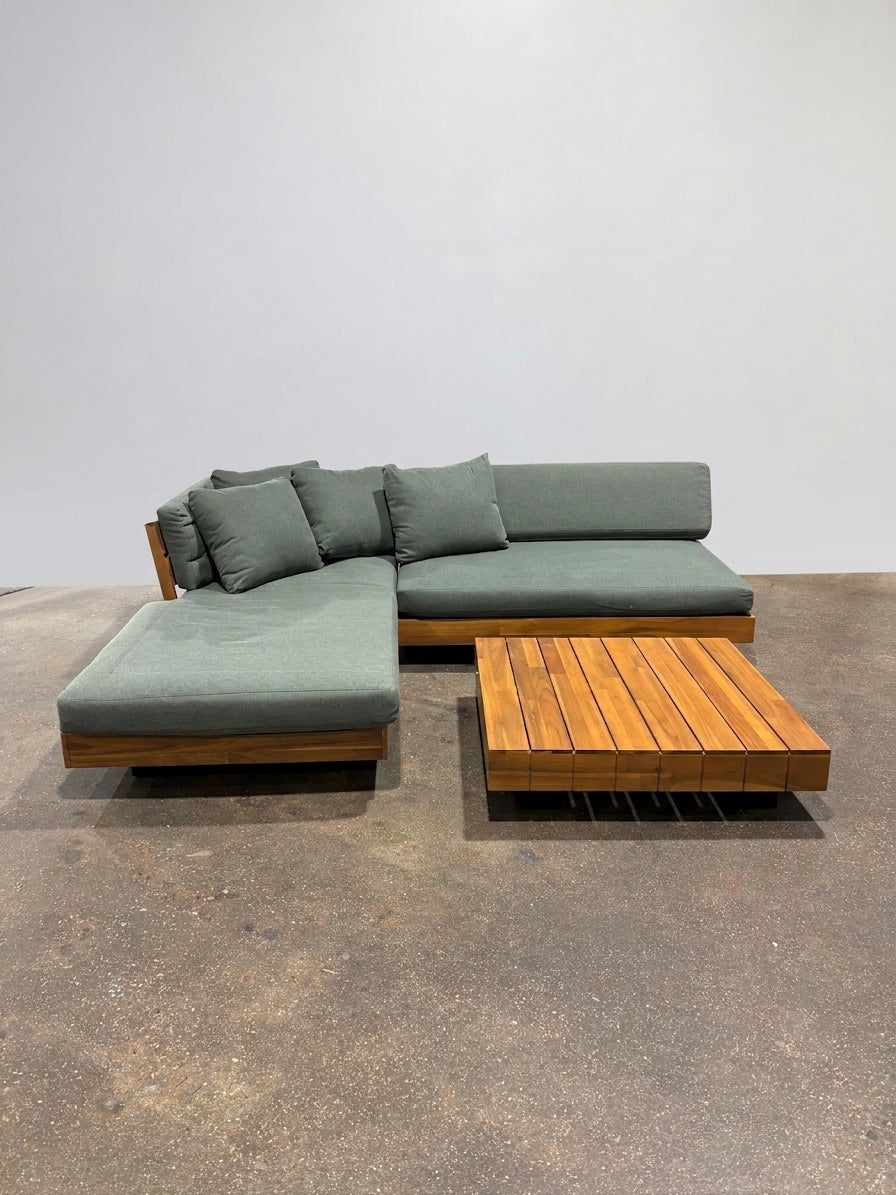 Article Lubek 82.5" Outdoor Sectional Set - new with Cover - Image 1