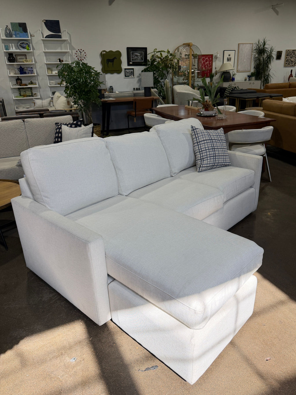 Bassett Furniture Sectional with Reversible Chaise - Image 7