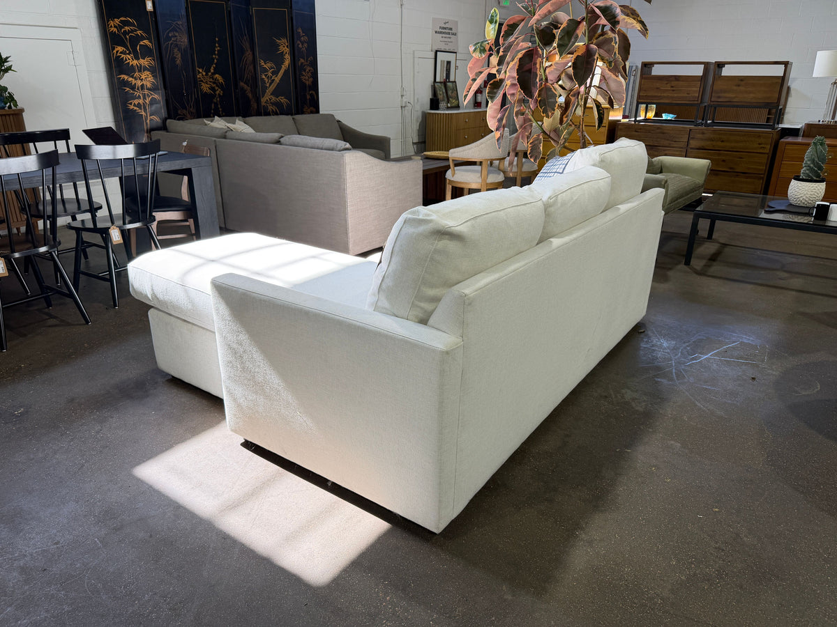 Bassett Furniture Sectional with Reversible Chaise - Image 8
