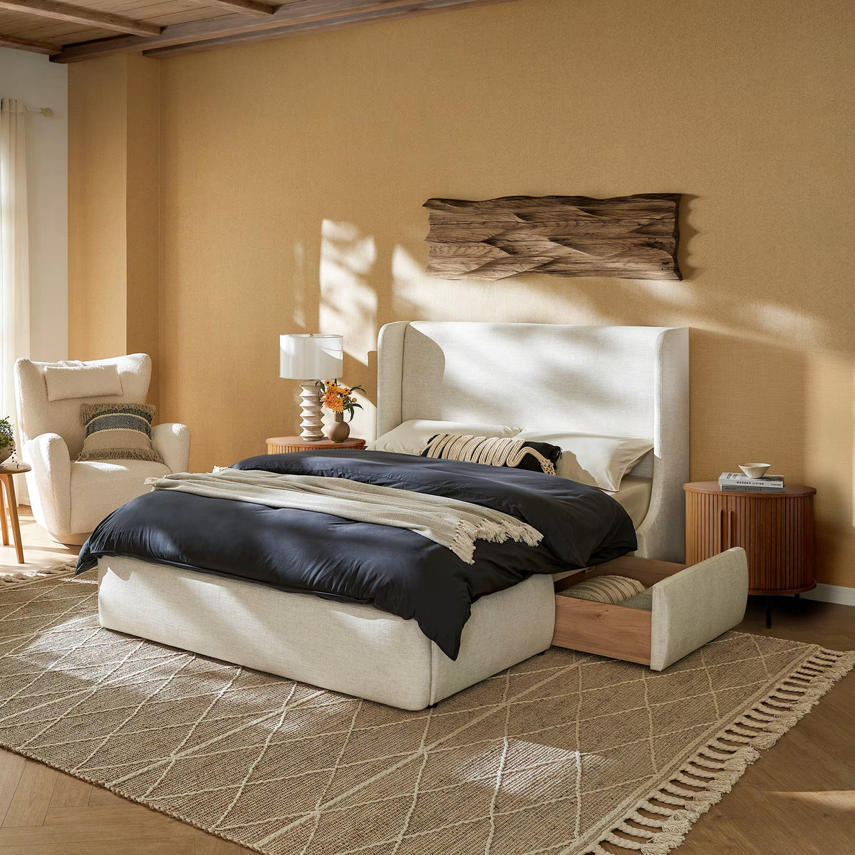 Castlery Dalton King Bed with Storage - Image 4