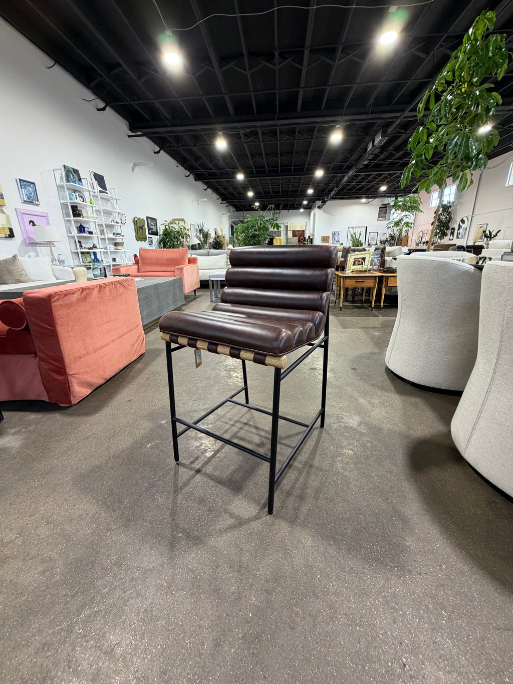 Denver Modern Vail Counter Stool Maple Leather - Image 4