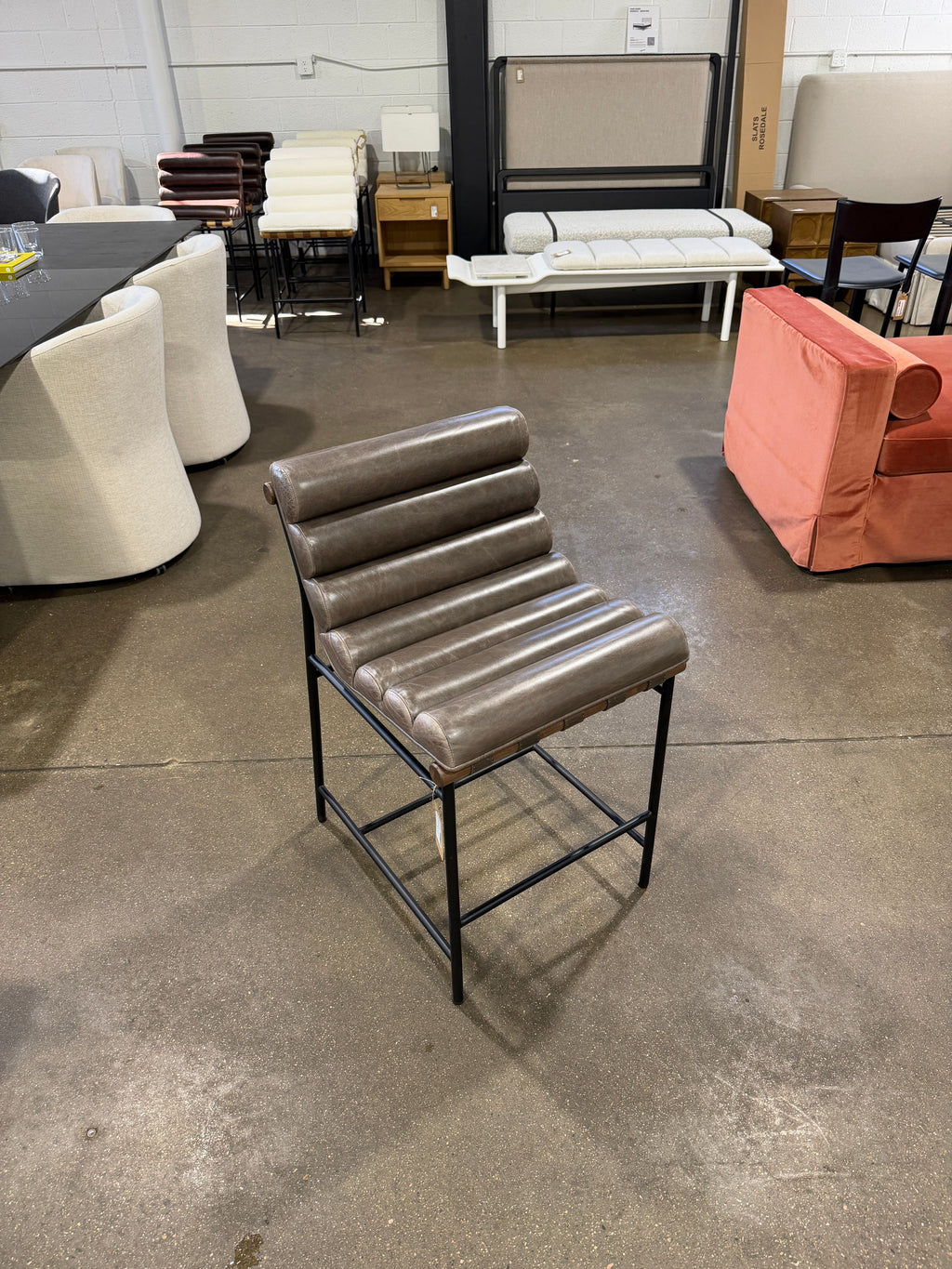 Denver Modern Vail Counter Stool Wolf Leather - Image 3