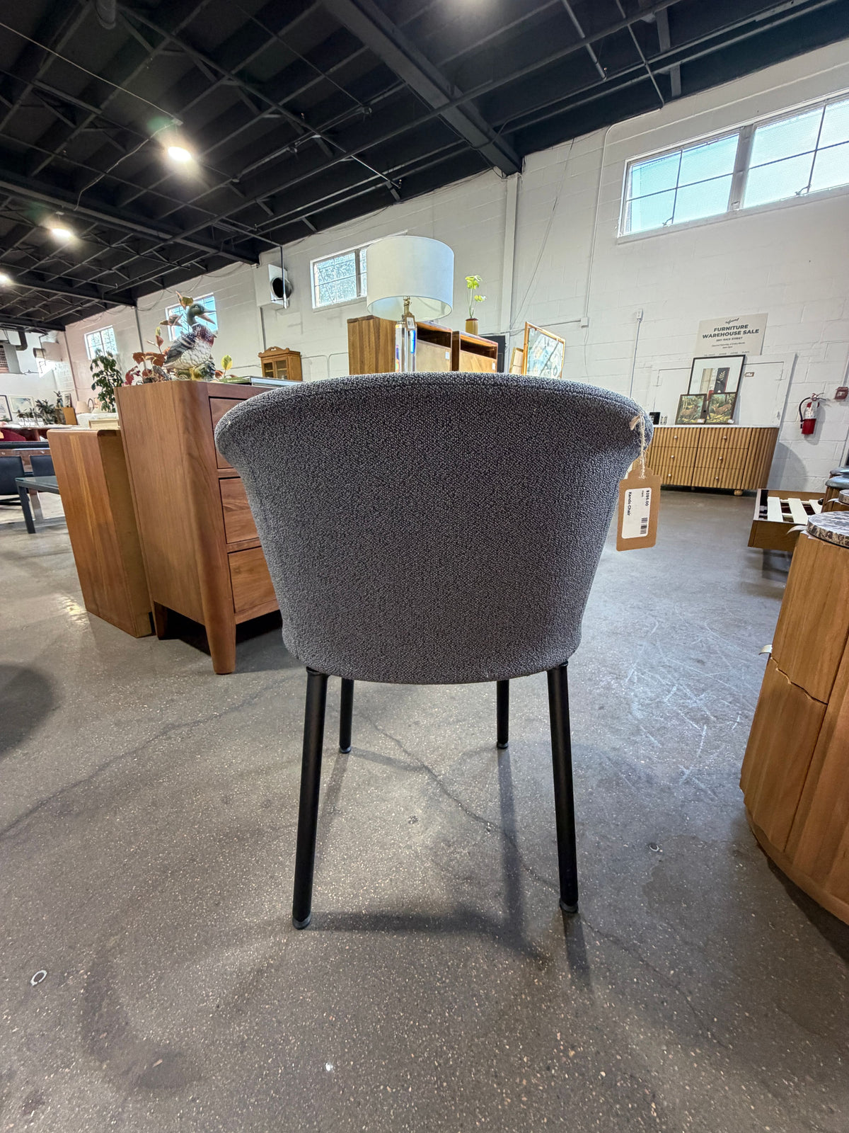Hem Kendo Chair - Image 4