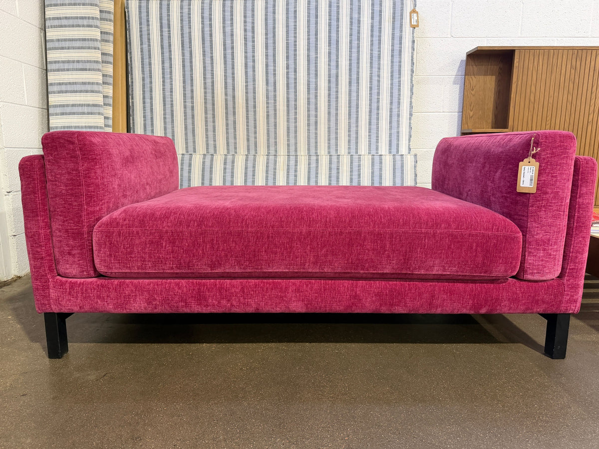 Gaby Daybed