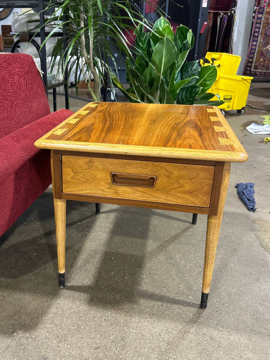 Lane Acclaim End Table/Nightstand - Image 2