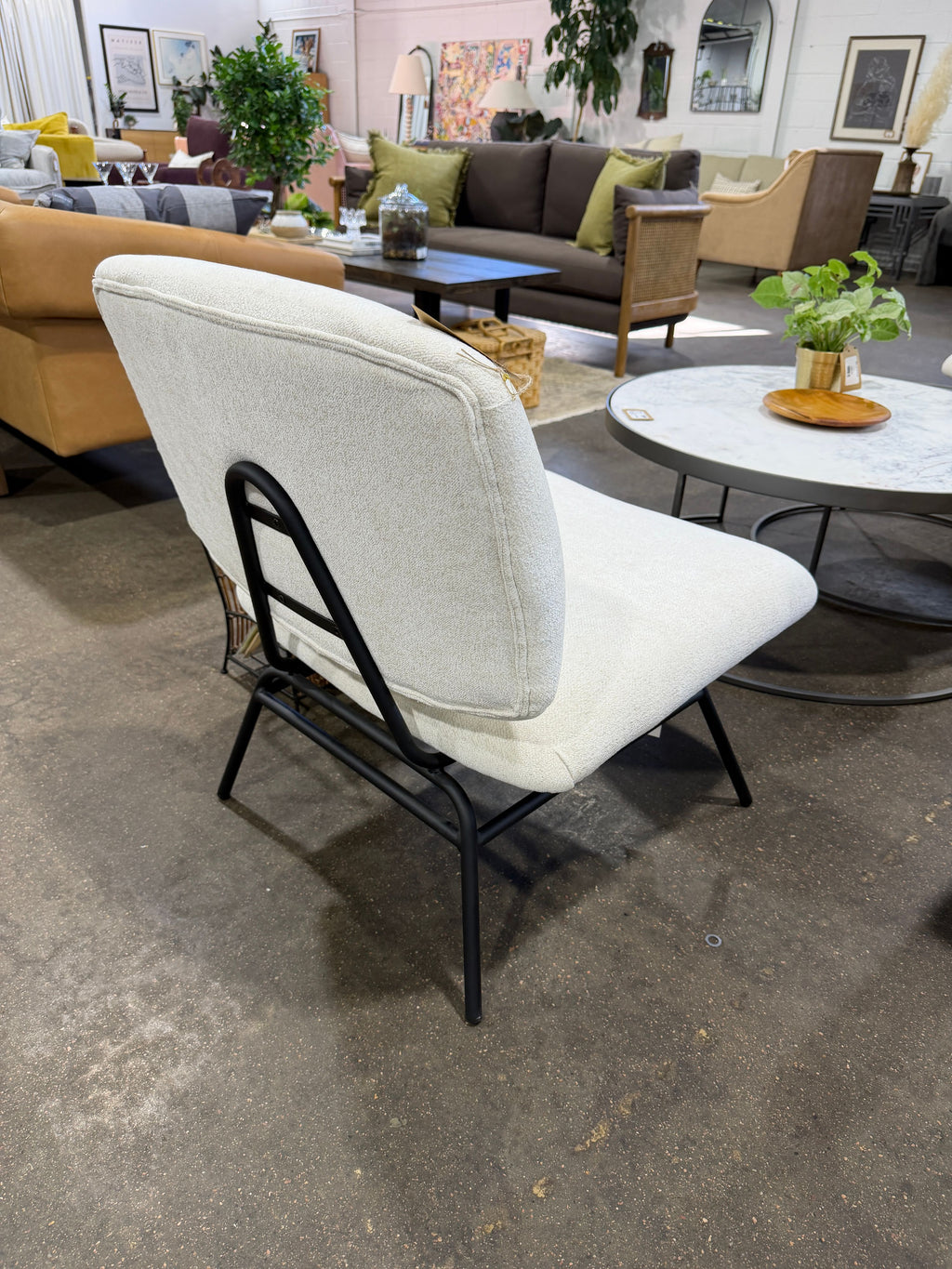 Mercana Nora Accent Chair - Cream - Image 3