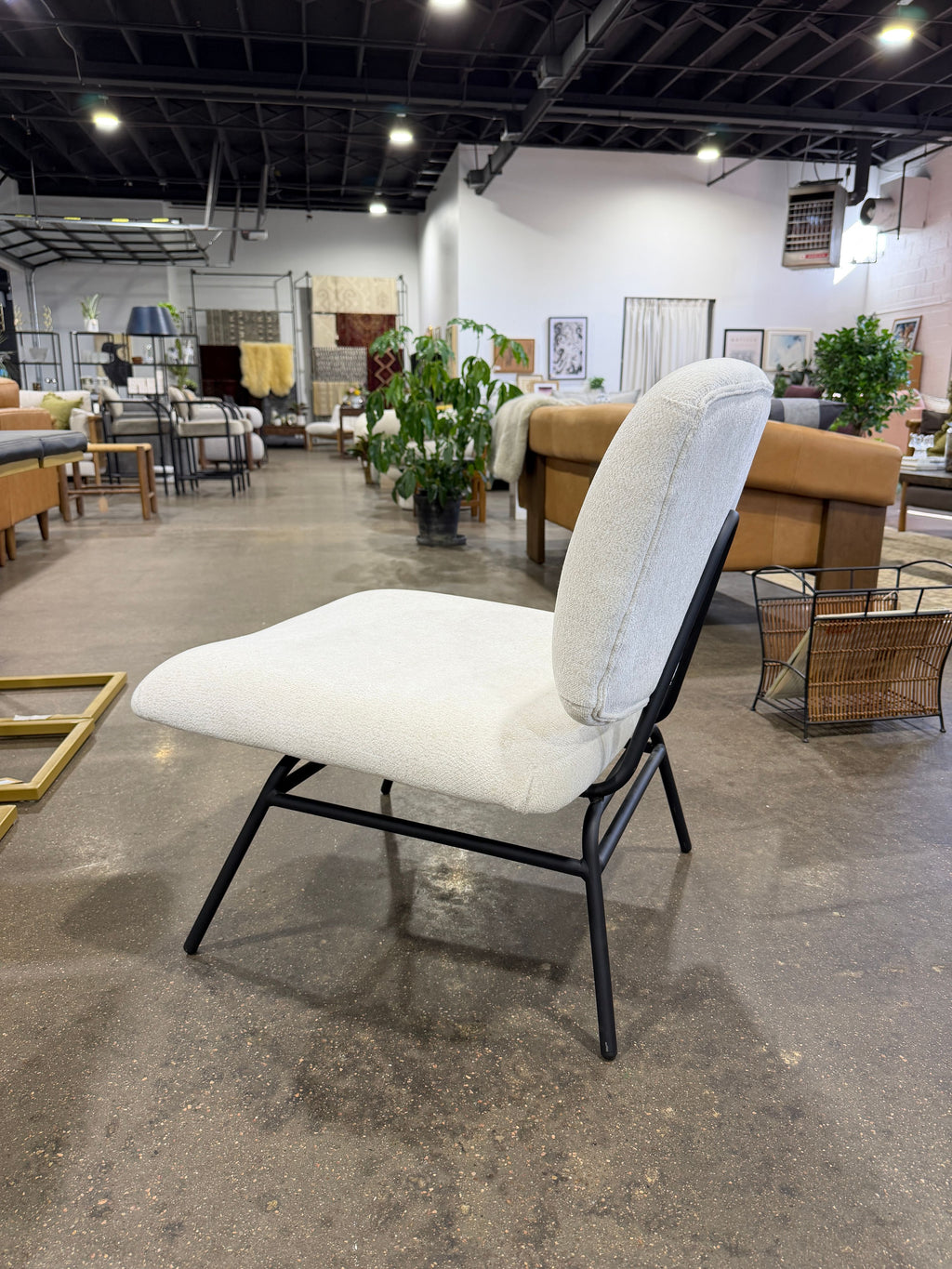 Mercana Nora Accent Chair - Cream - Image 6