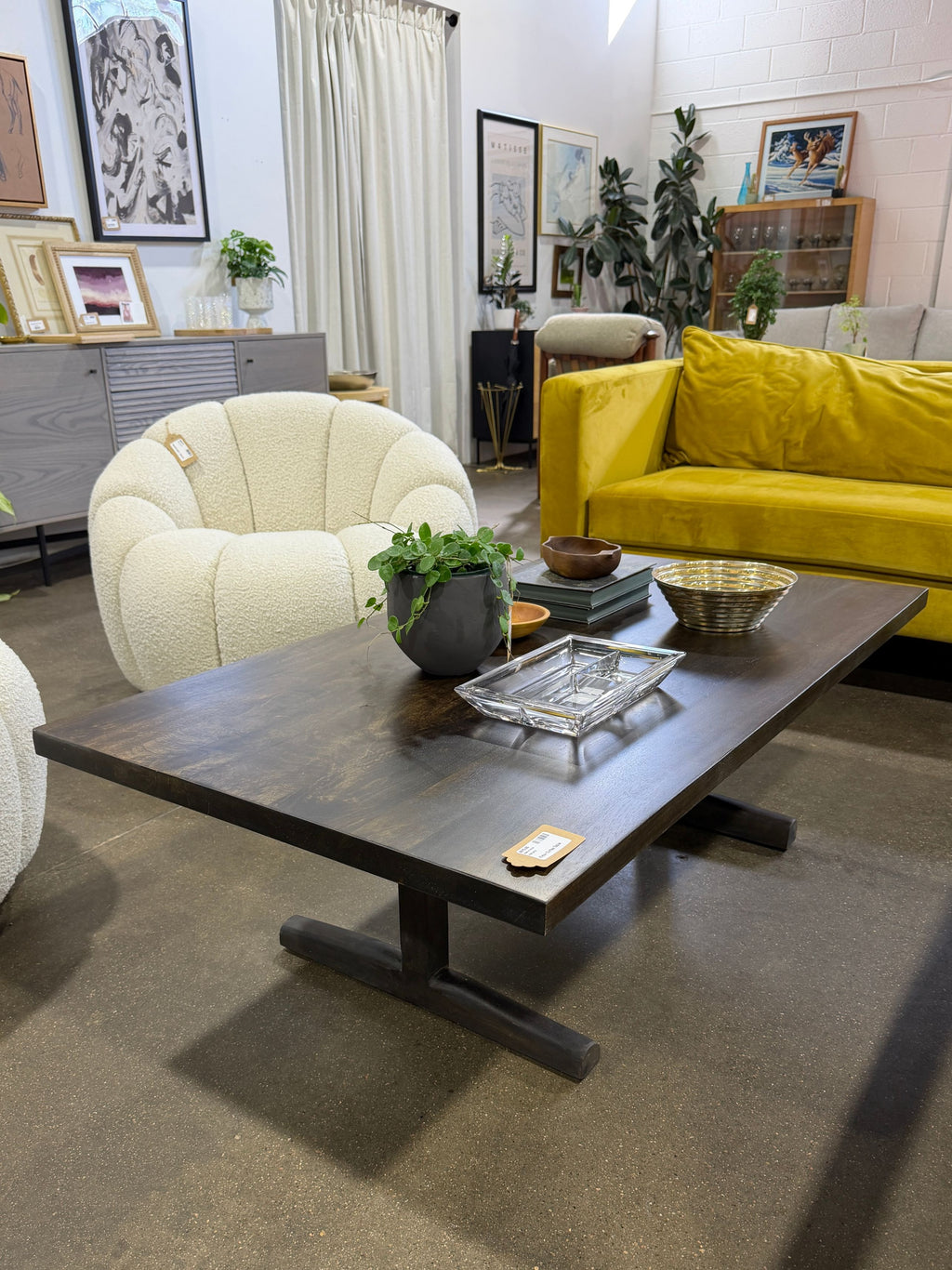 Mercana Viktor Coffee Table - Image 2