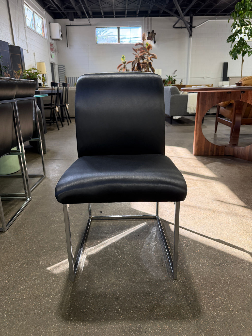 Set of 6 Chrome Base Dining Chairs - Image 3