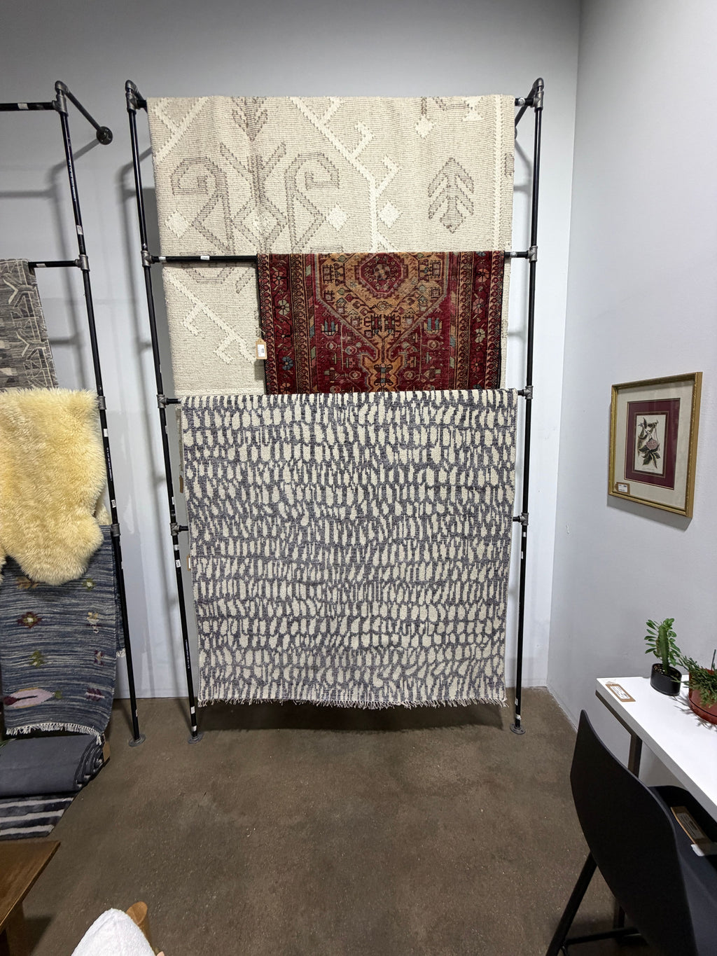 Soho Home Helibronn Rug Navy 5'7" x 7'10" - Image 2